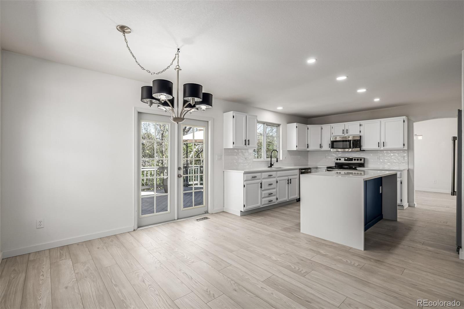 MLS Image #9 for 5977 s rock creek drive,castle rock, Colorado