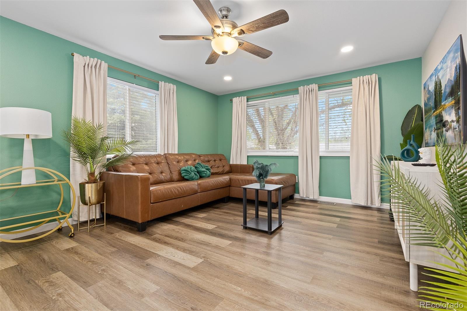MLS Image #4 for 8506  eaton street,arvada, Colorado