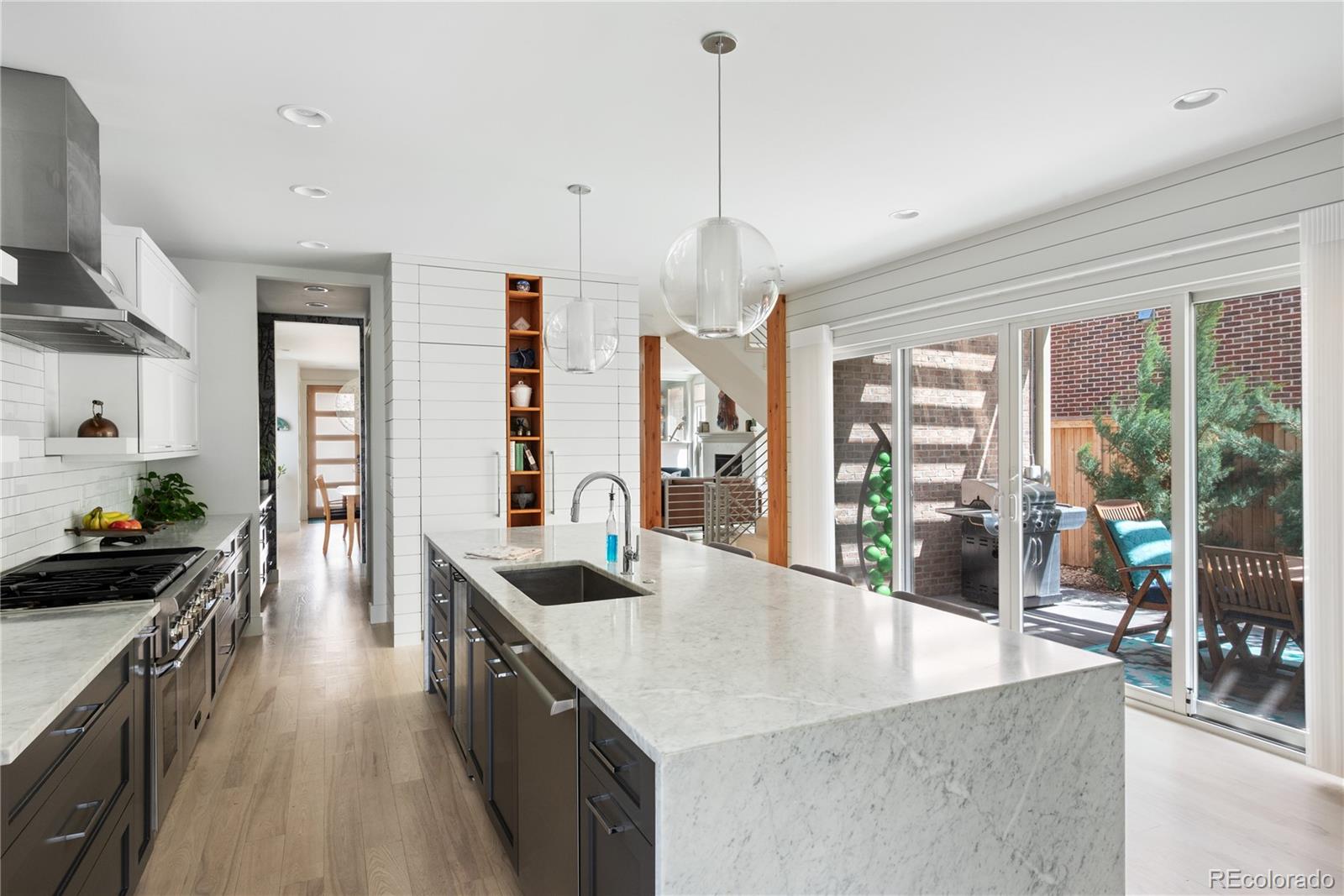 MLS Image #14 for 501 s race street,denver, Colorado