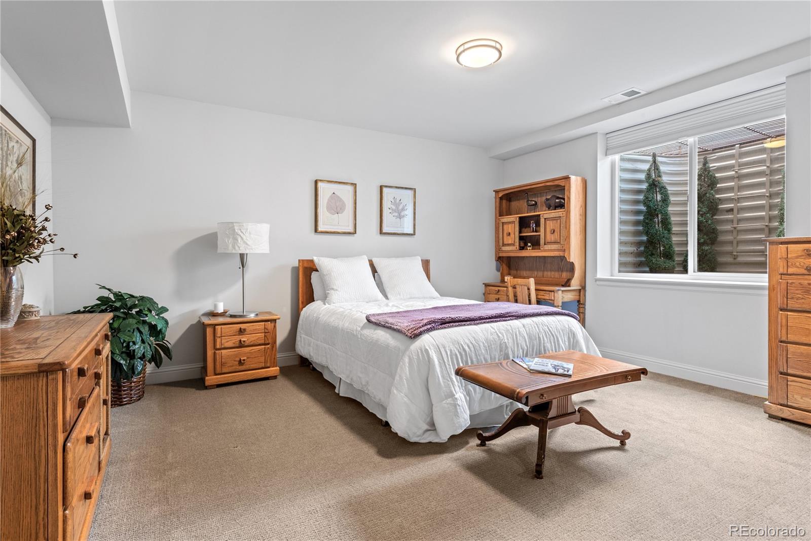 MLS Image #42 for 501 s race street,denver, Colorado
