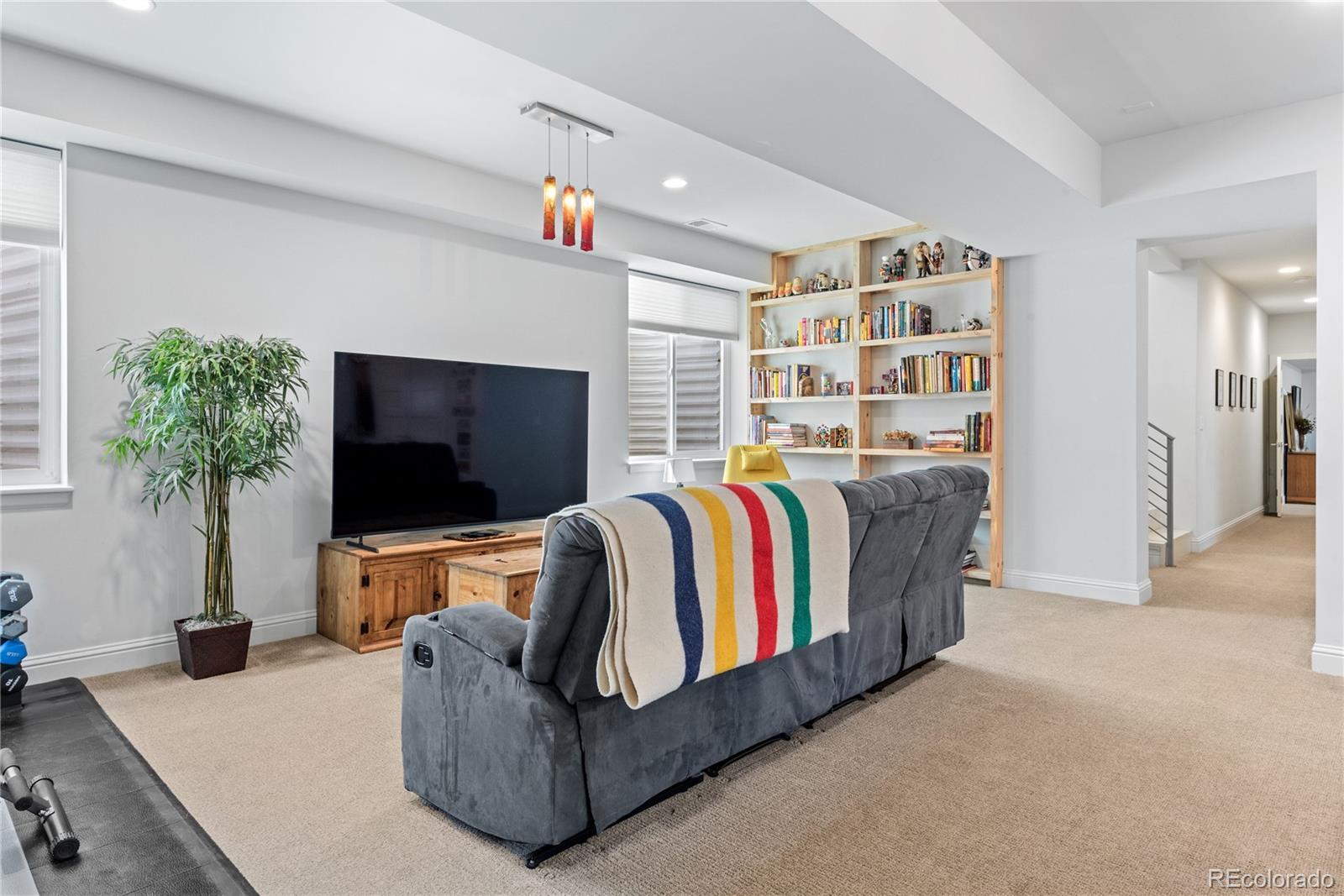 MLS Image #46 for 501 s race street,denver, Colorado