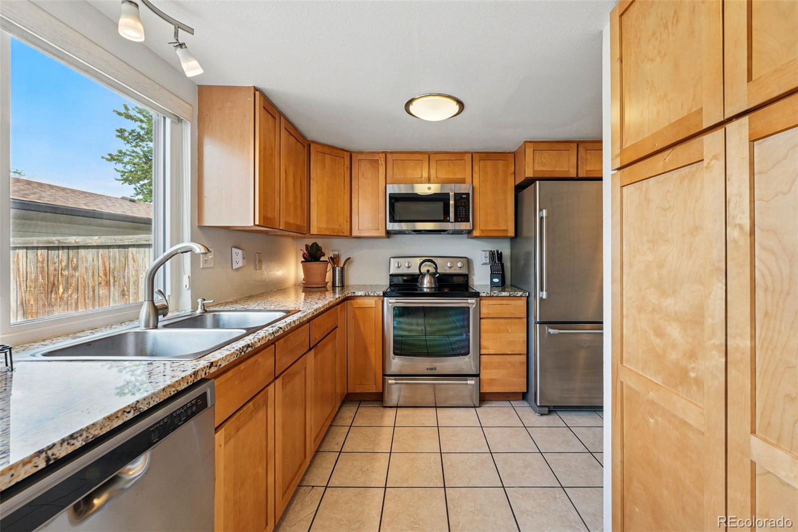 MLS Image #9 for 3571 s kittredge street,aurora, Colorado