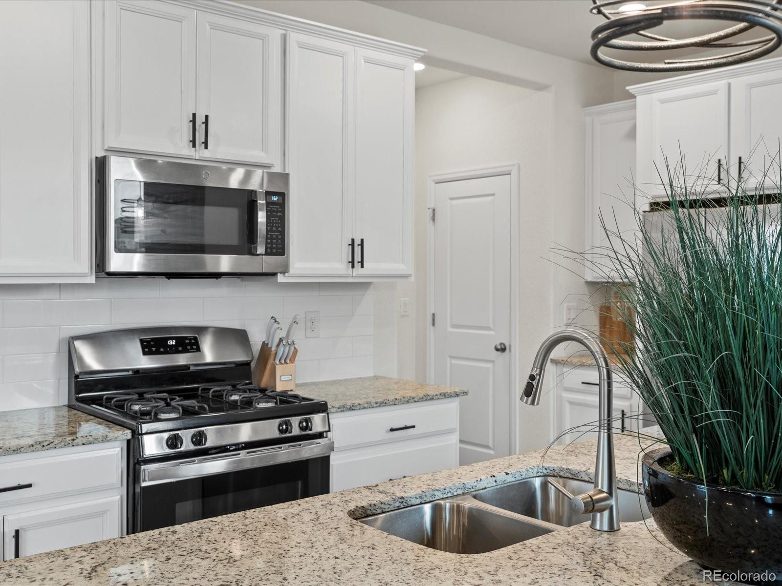 MLS Image #18 for 9446  quintero street,commerce city, Colorado