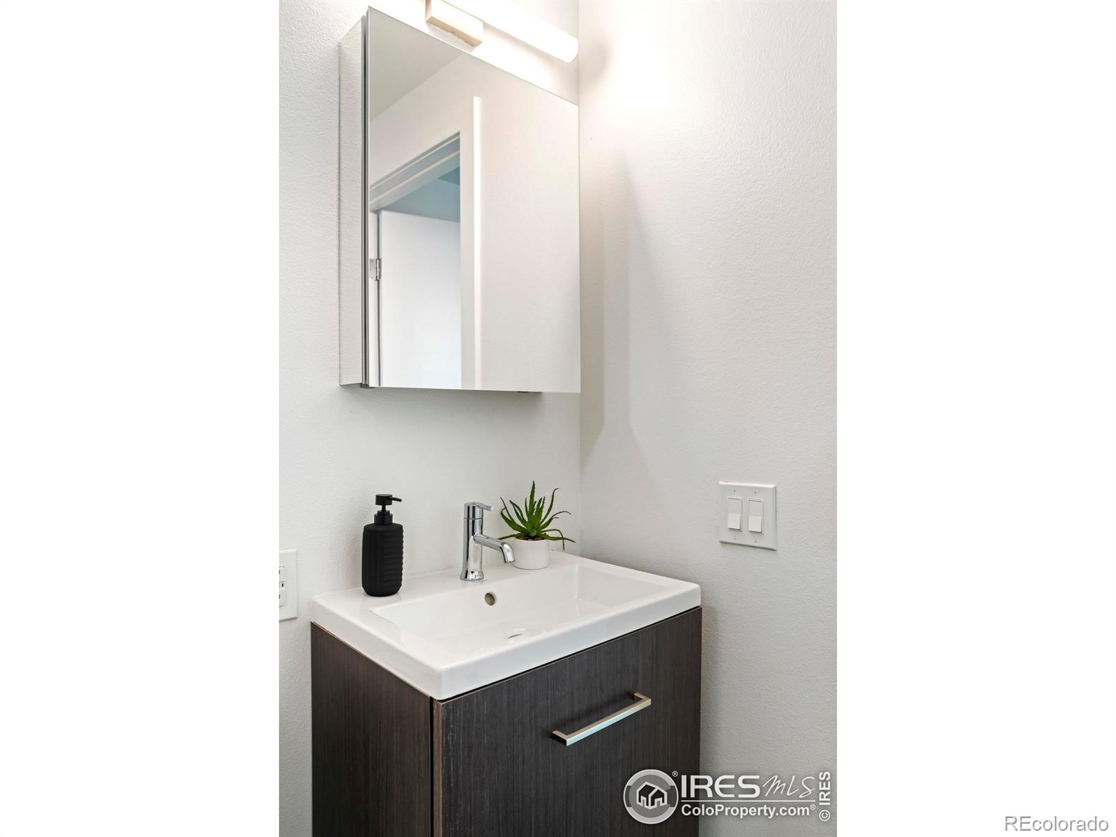 MLS Image #9 for 1707  walnut street,boulder, Colorado