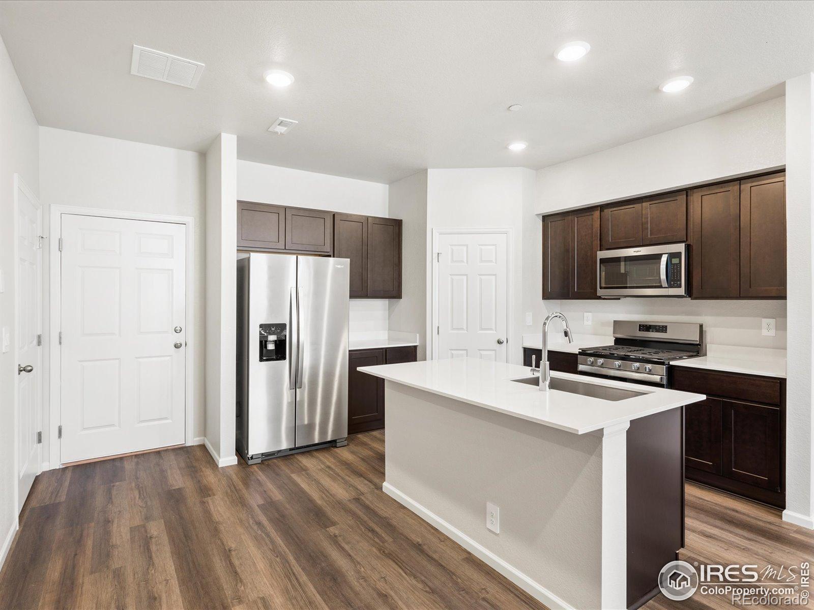 MLS Image #7 for 1618  river place drive,windsor, Colorado