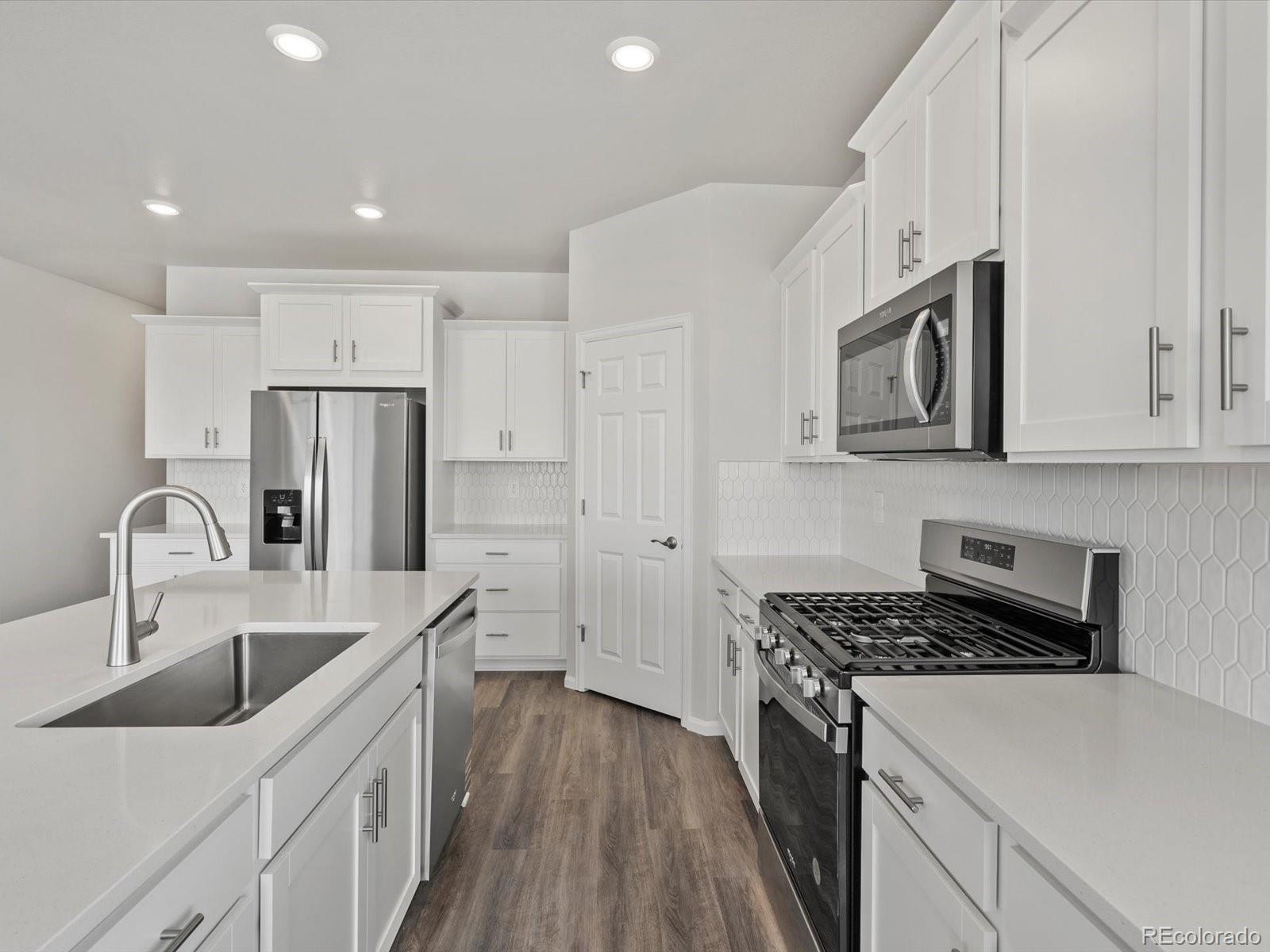 MLS Image #6 for 1975 s coolidge way,aurora, Colorado