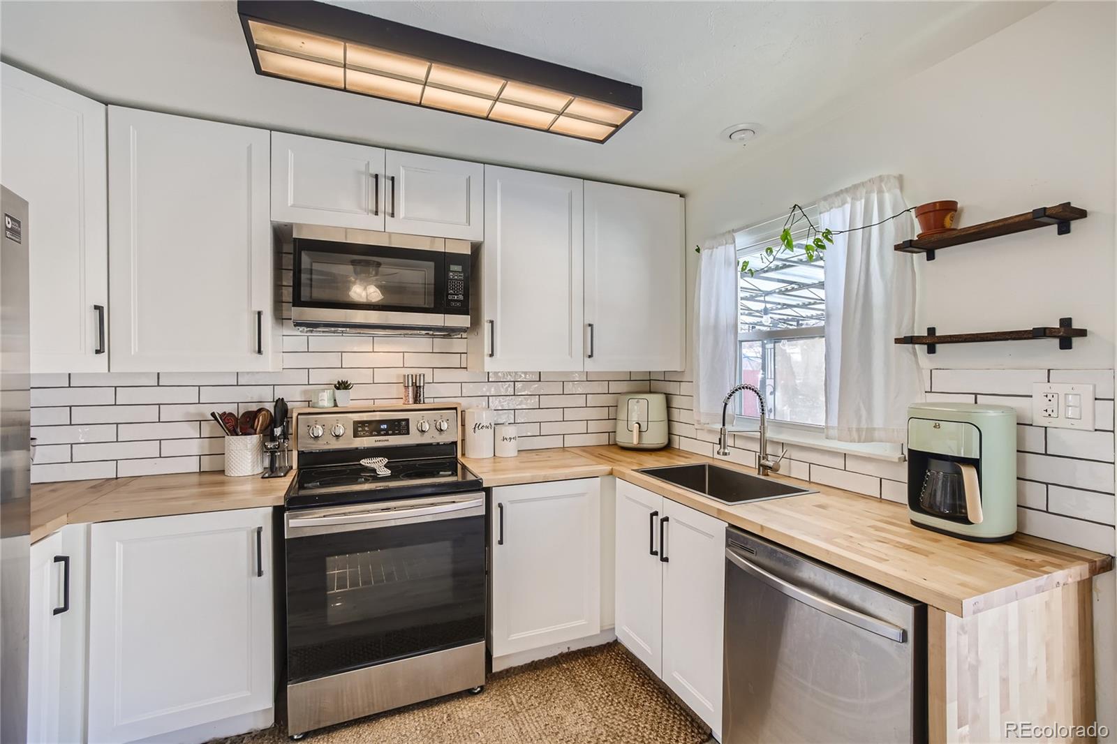 MLS Image #8 for 1822 n circle drive,colorado springs, Colorado