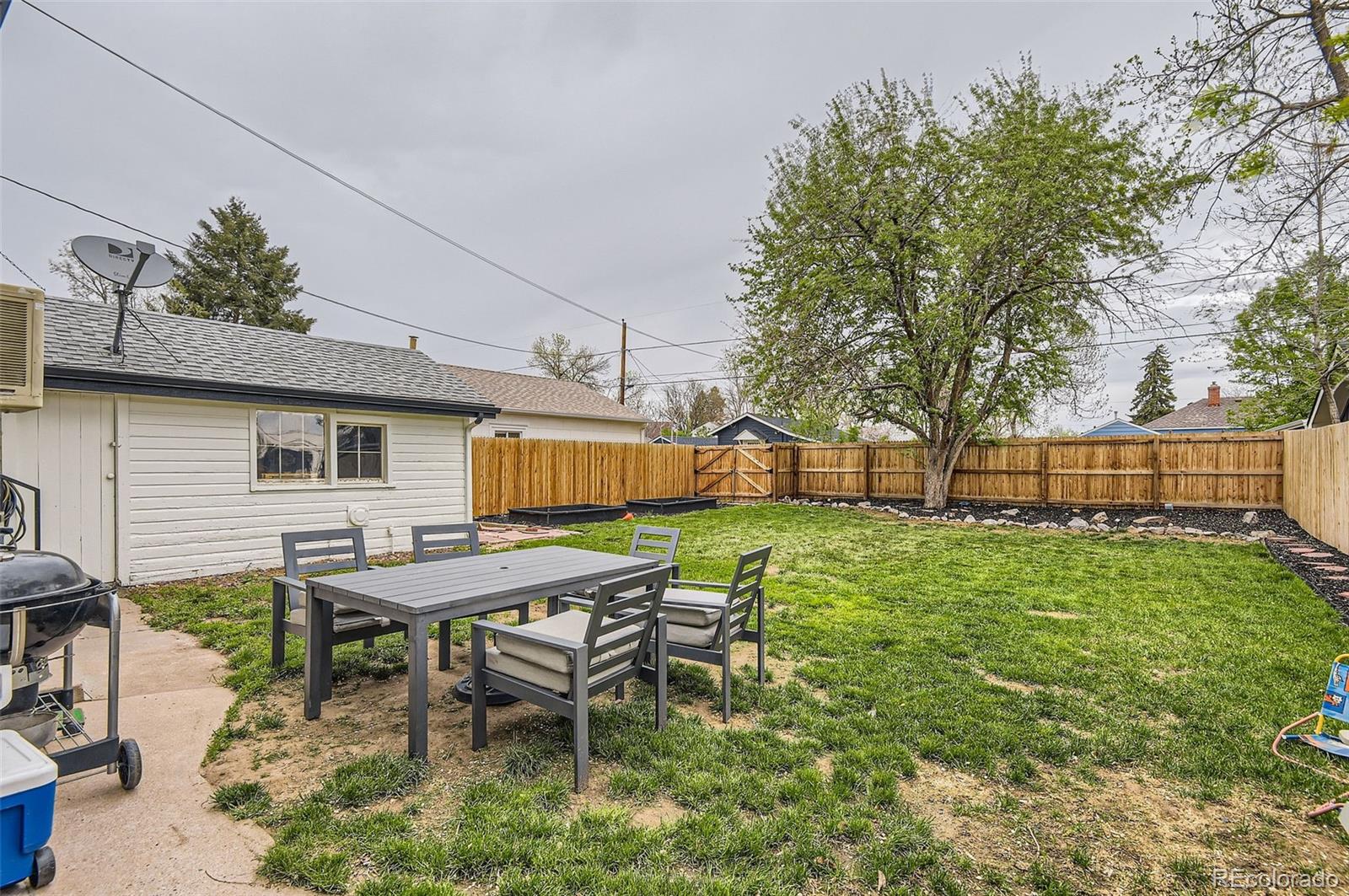 MLS Image #25 for 3930 s sherman street,englewood, Colorado