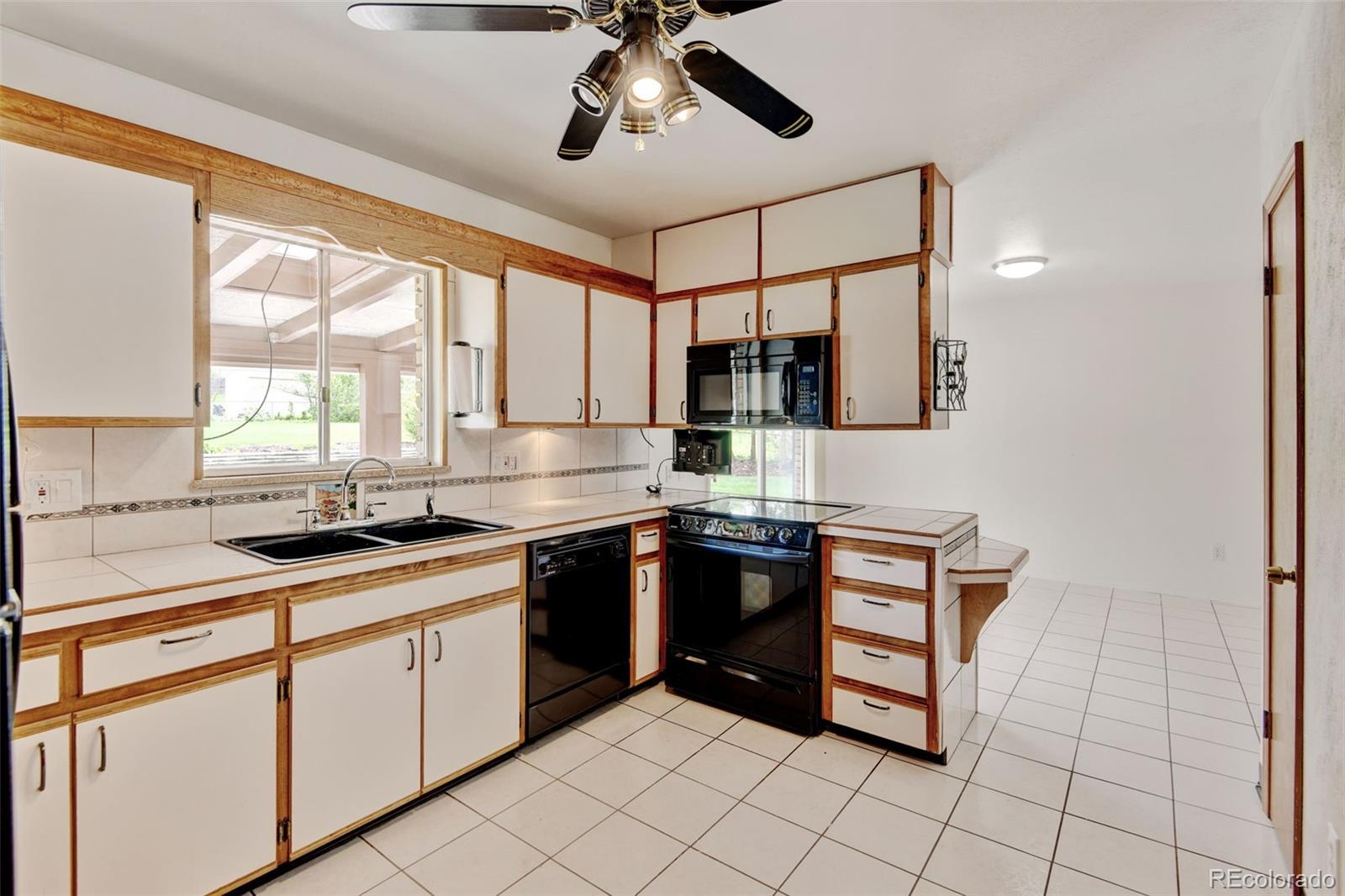 MLS Image #11 for 11310 w center avenue,lakewood, Colorado