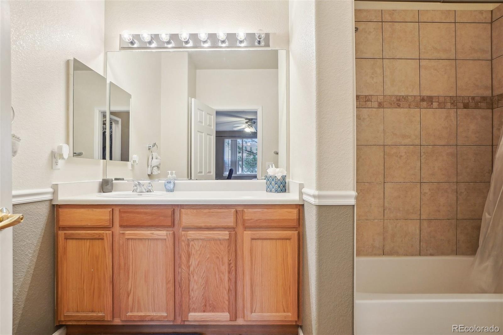 MLS Image #22 for 7160 s wenatchee way,aurora, Colorado