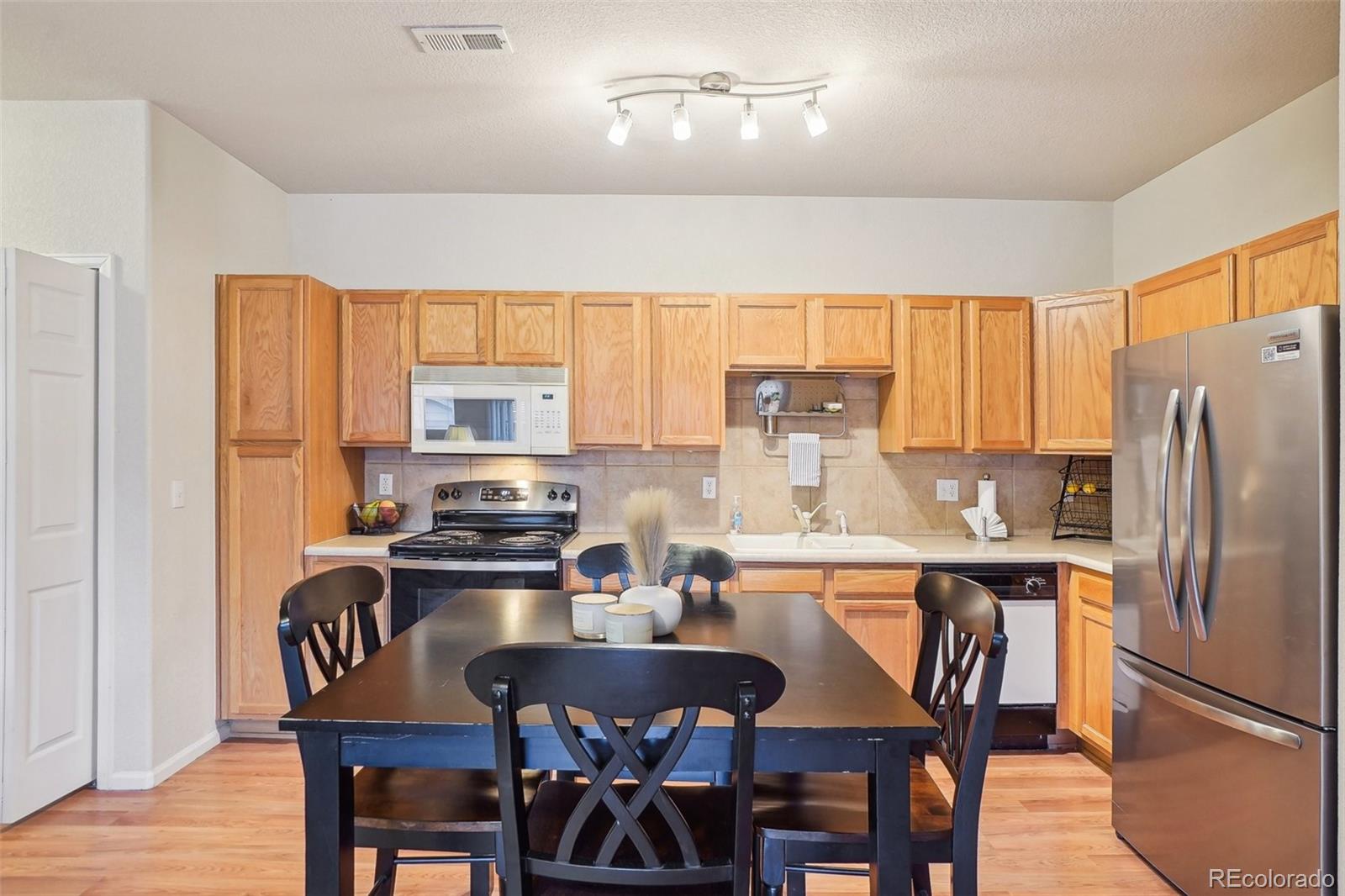 MLS Image #7 for 7160 s wenatchee way,aurora, Colorado