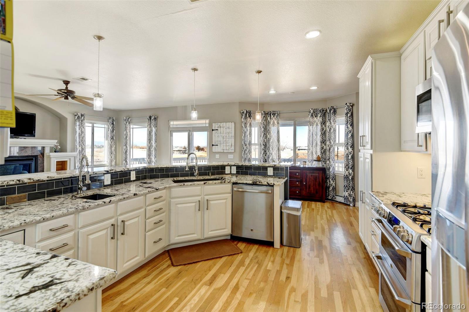 MLS Image #6 for 5895 e conservation drive,frederick, Colorado