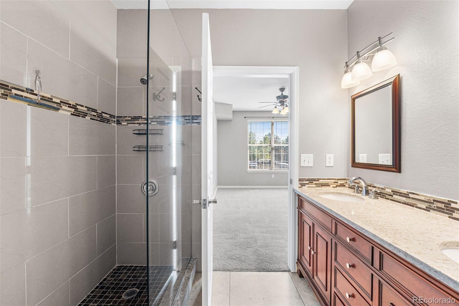 MLS Image #18 for 3865 s dayton street,aurora, Colorado