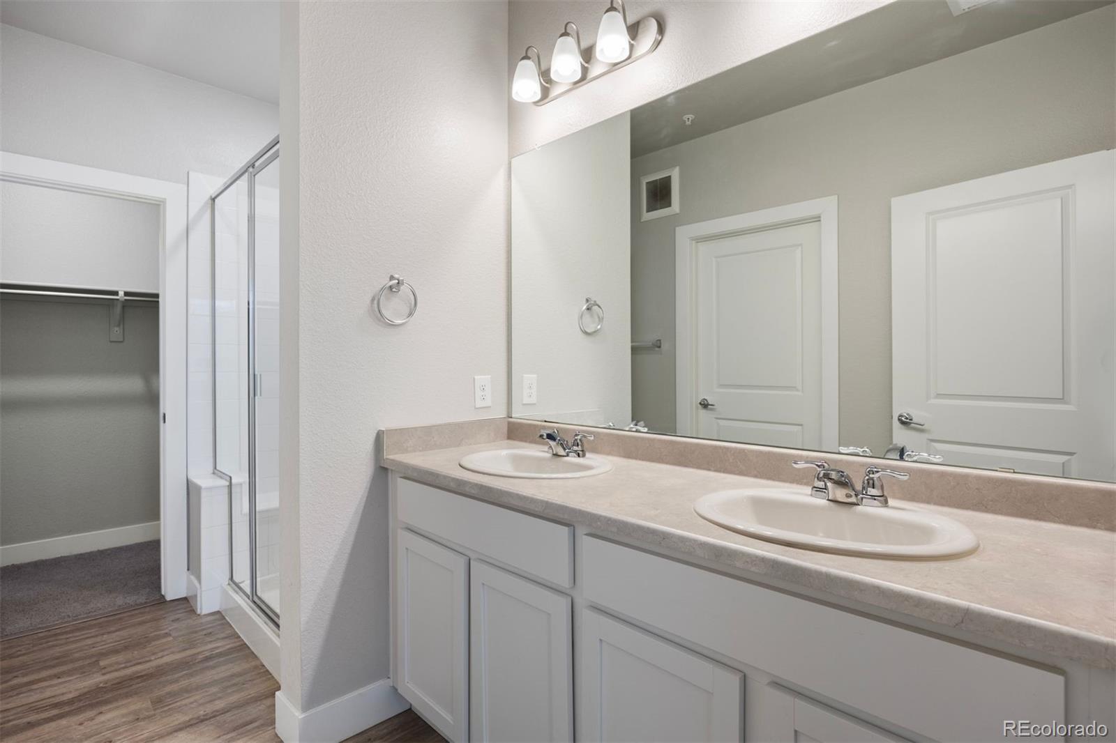MLS Image #12 for 981 s sable boulevard,aurora, Colorado