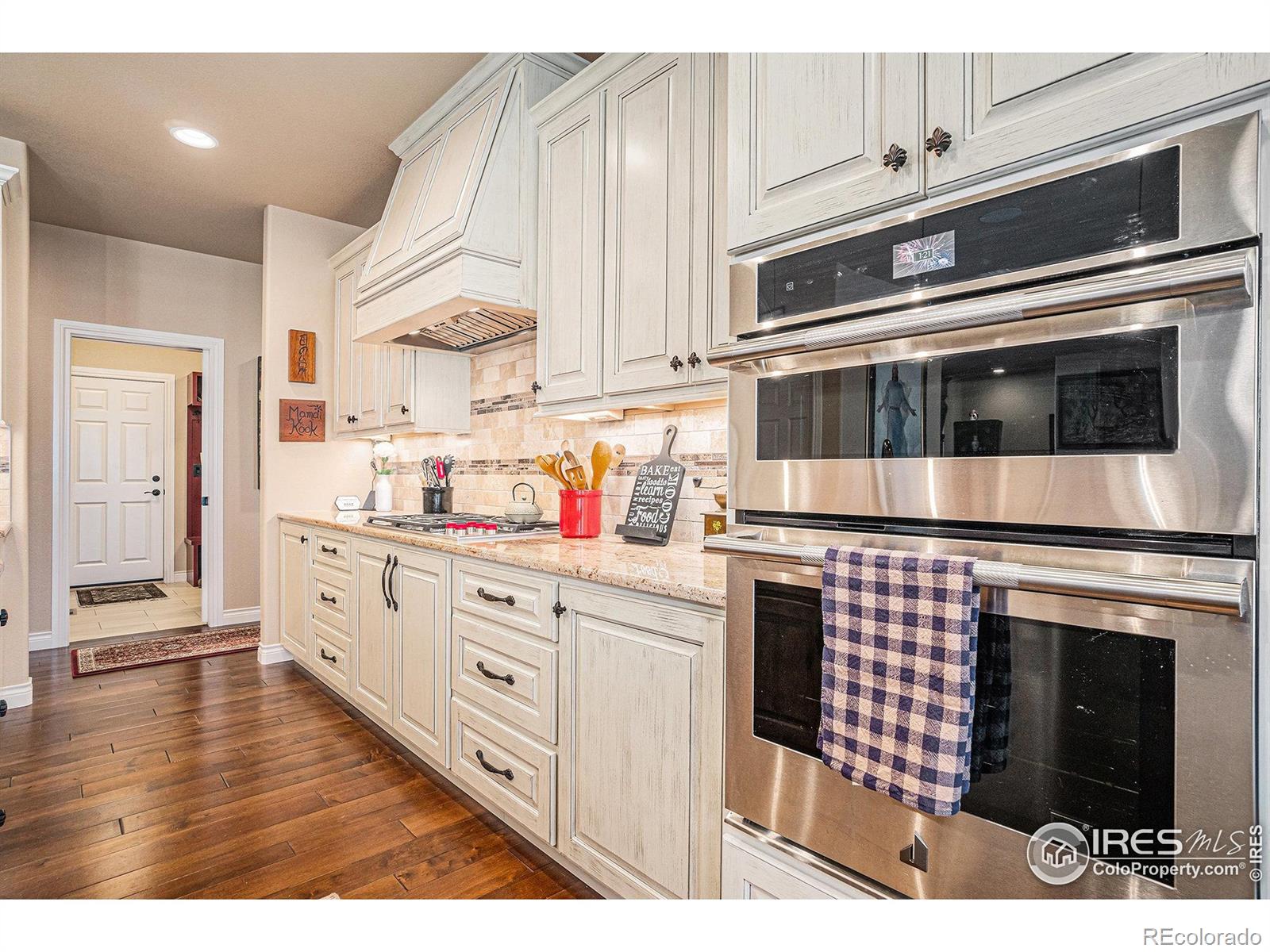 MLS Image #6 for 6712  olympia fields court,windsor, Colorado
