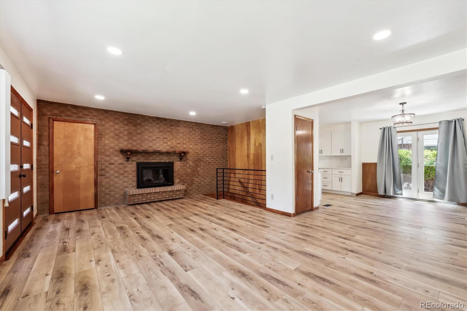 MLS Image #10 for 1522  utah street,golden, Colorado
