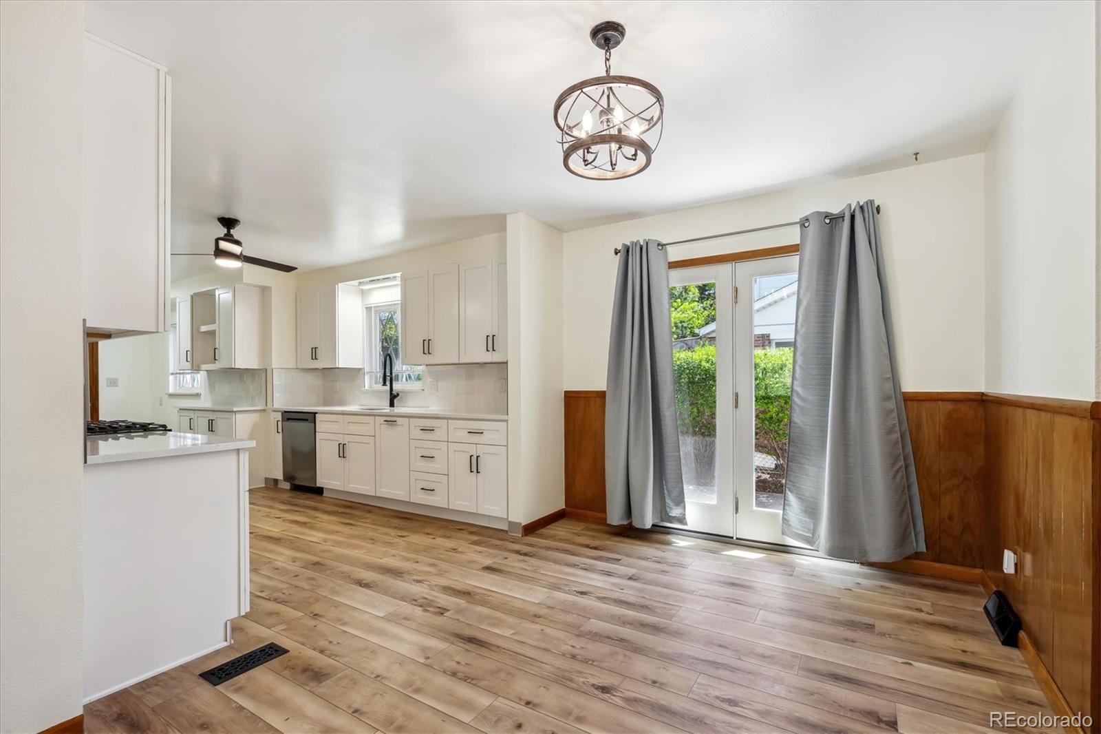 MLS Image #15 for 1522  utah street,golden, Colorado