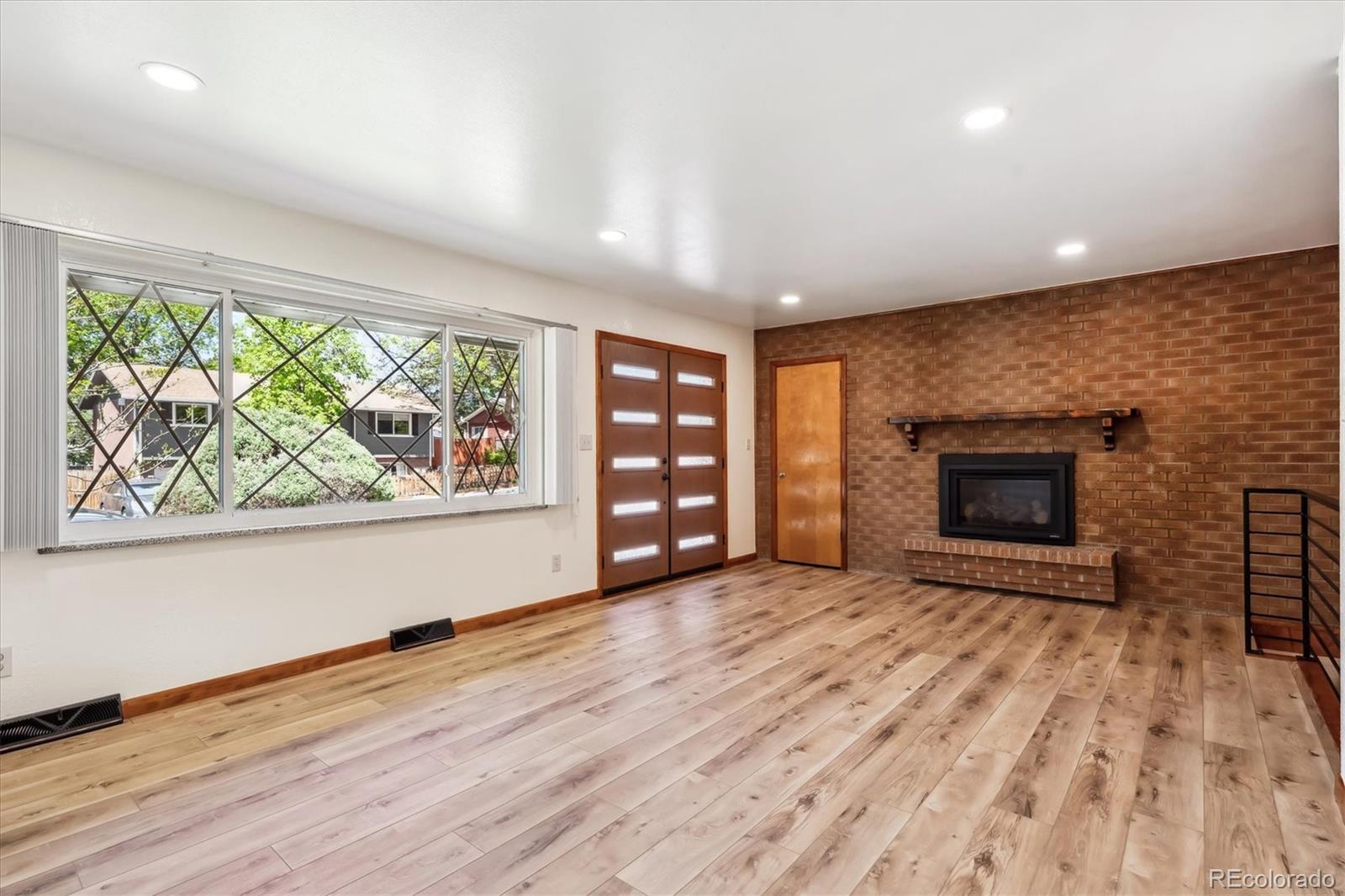 MLS Image #9 for 1522  utah street,golden, Colorado