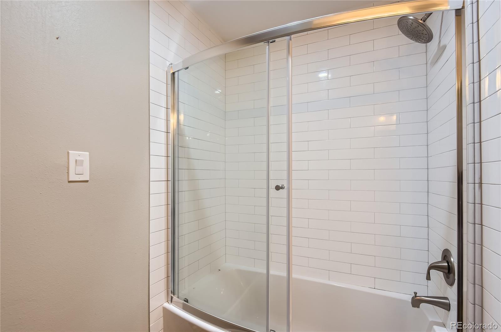 MLS Image #7 for 7455 e quincy avenue,denver, Colorado