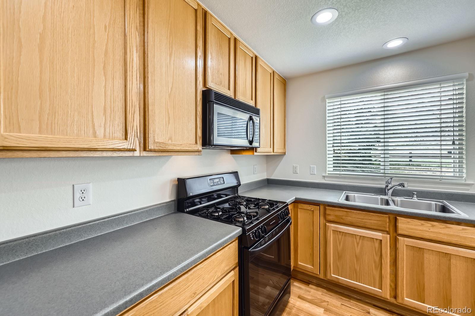 MLS Image #13 for 22030  hill gail way,parker, Colorado