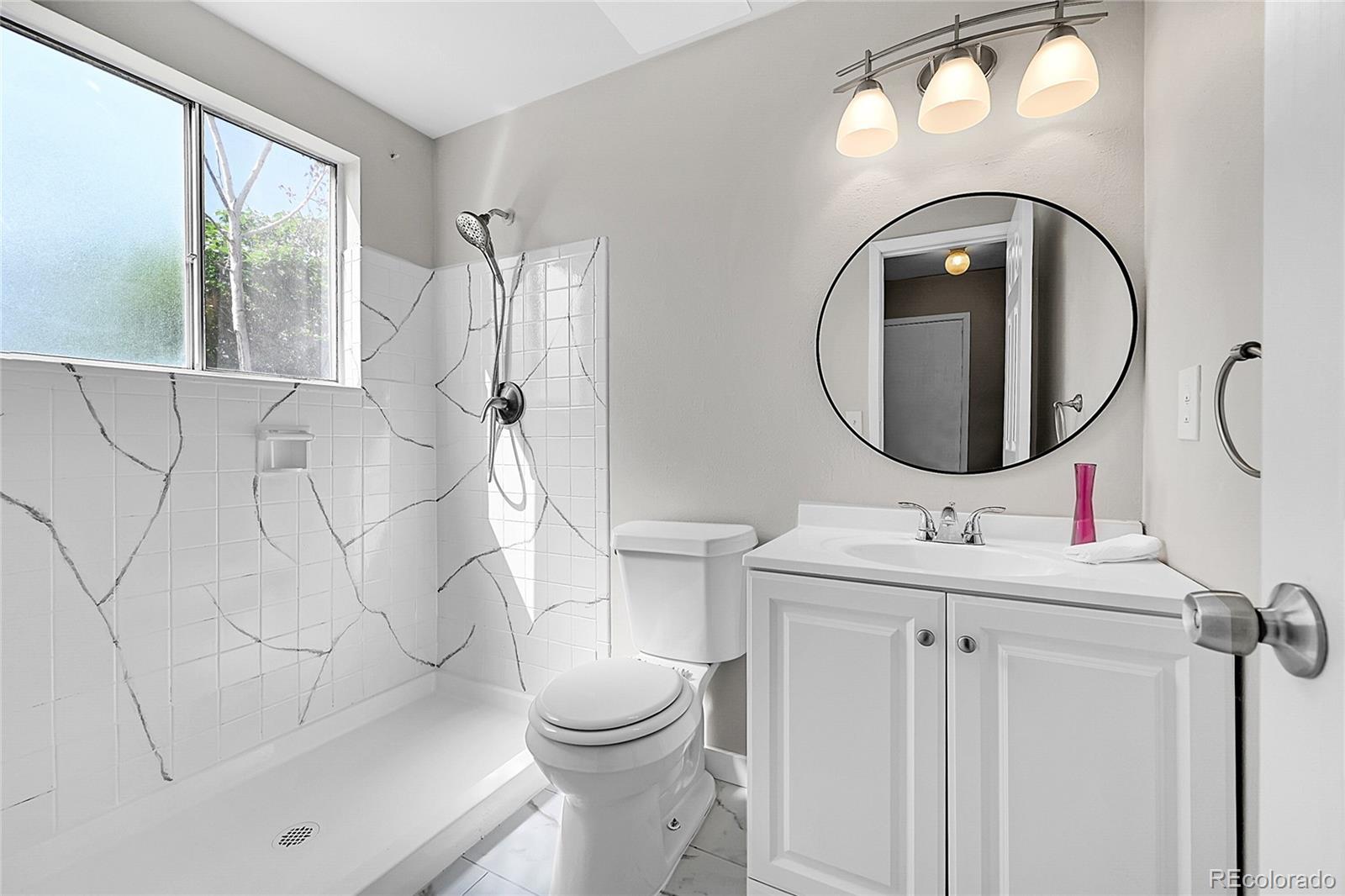 MLS Image #6 for 807  mobile street,aurora, Colorado