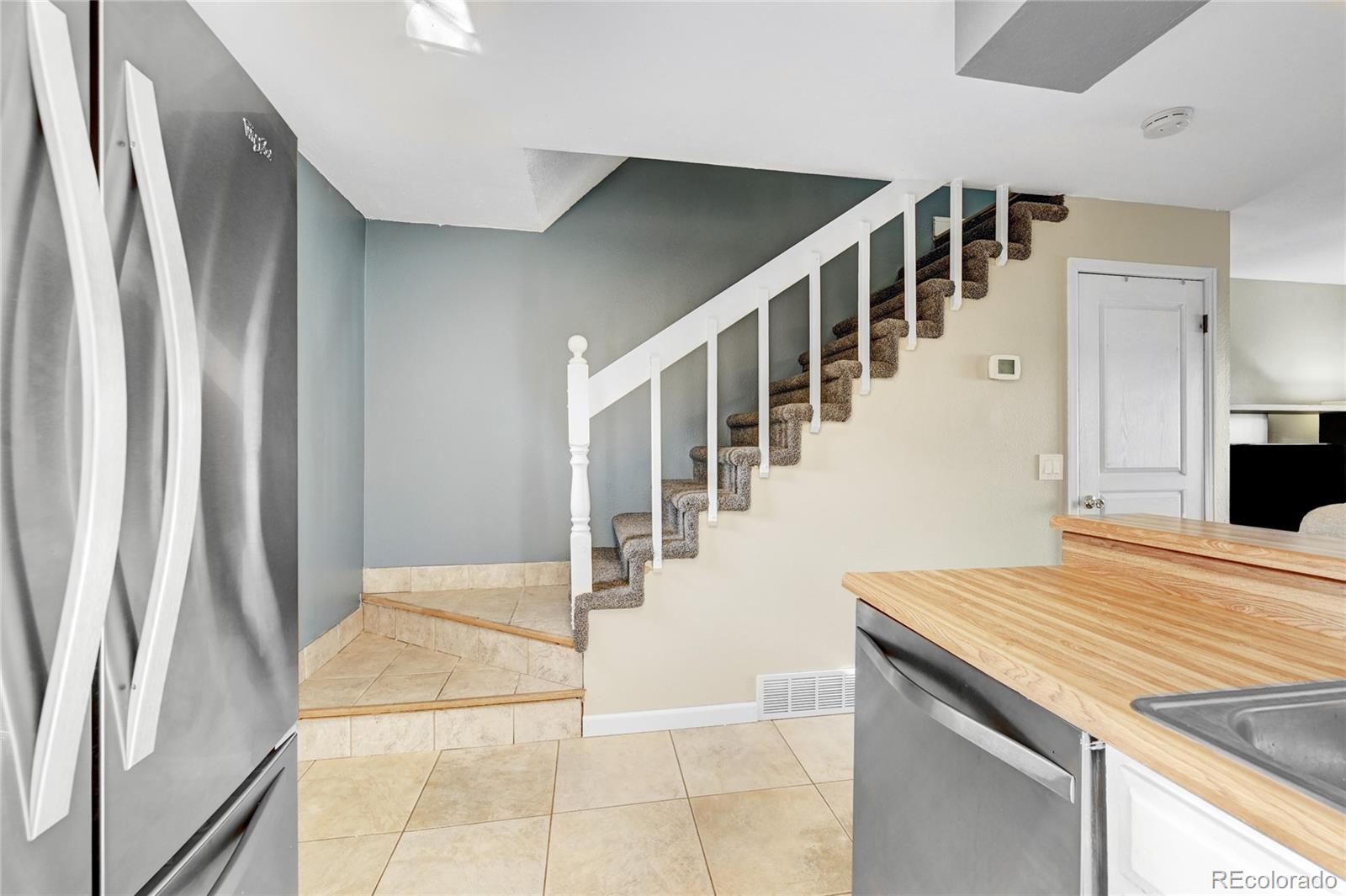 MLS Image #8 for 8960 w dartmouth place,lakewood, Colorado