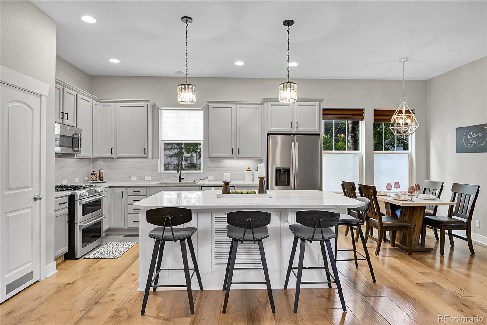 MLS Image #7 for 8056 e 35th avenue,denver, Colorado