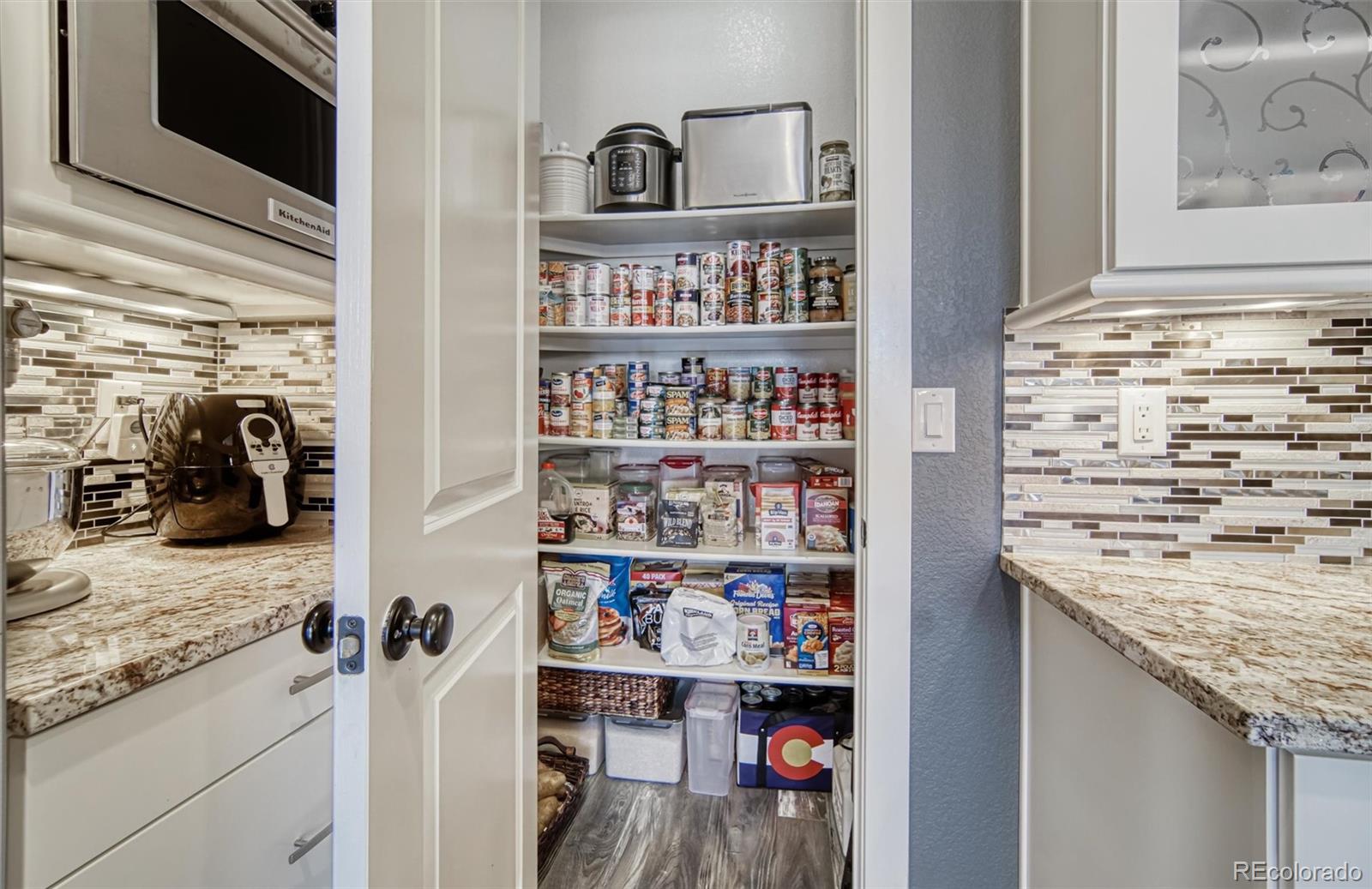 MLS Image #13 for 15804  elizabeth circle,thornton, Colorado
