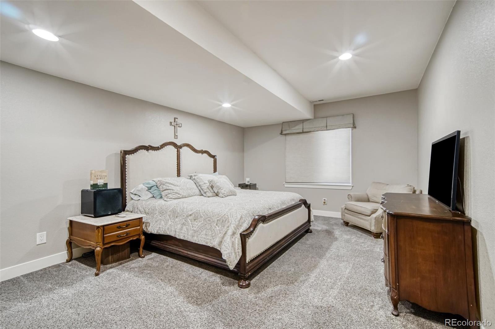 MLS Image #33 for 15804  elizabeth circle,thornton, Colorado