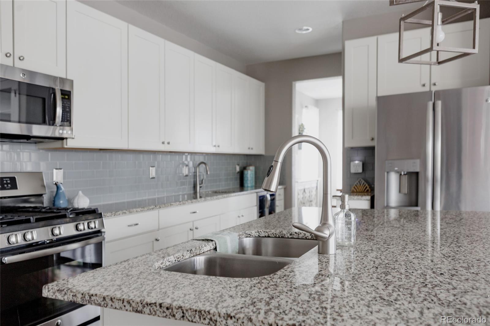 MLS Image #15 for 640 e fremont place,littleton, Colorado