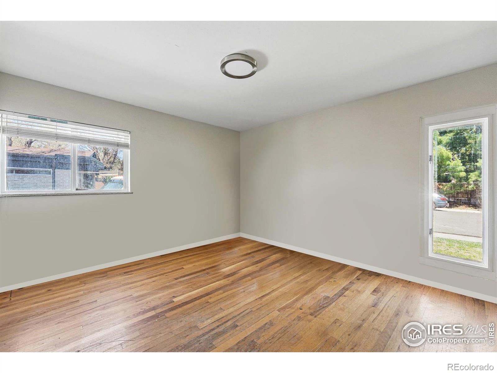 MLS Image #11 for 1573 s dexter way,denver, Colorado