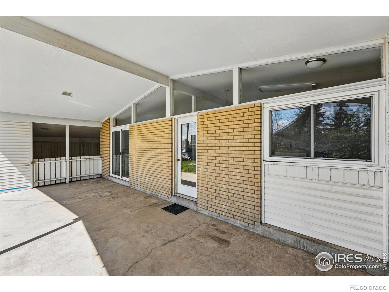 MLS Image #16 for 1573 s dexter way,denver, Colorado