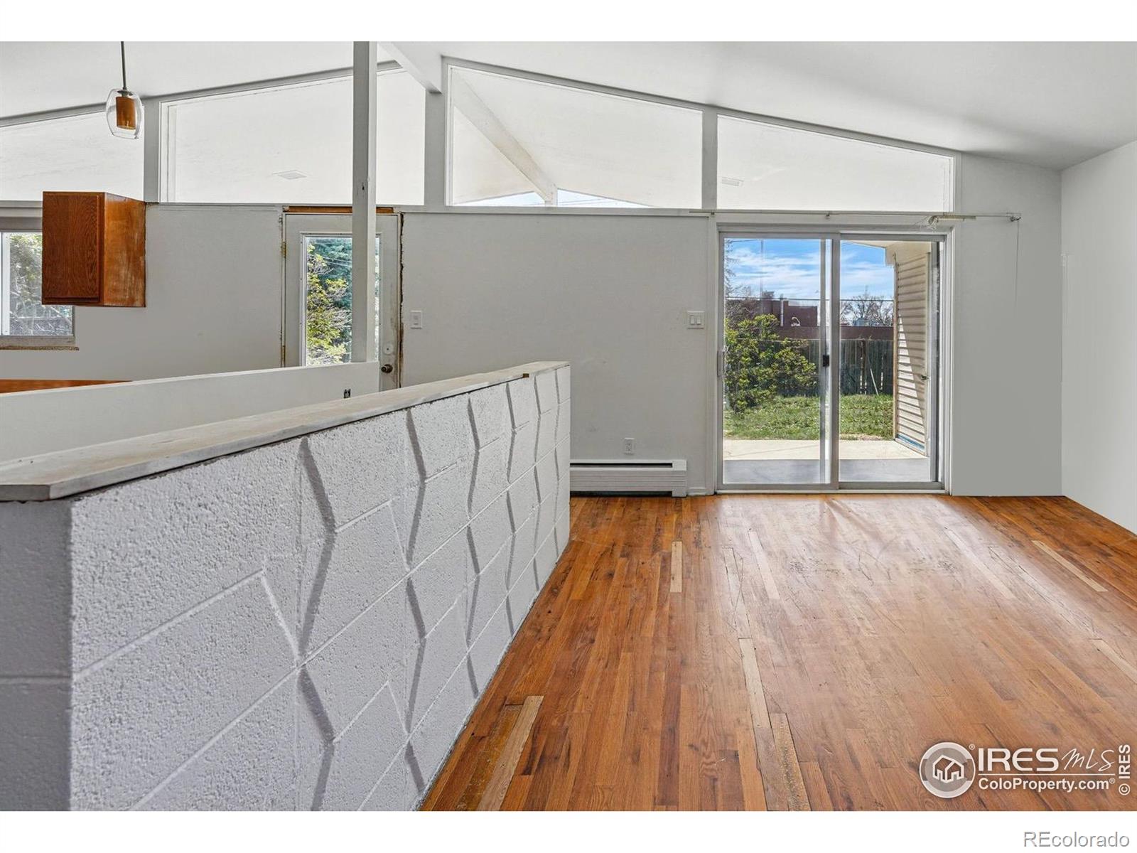 MLS Image #2 for 1573 s dexter way,denver, Colorado