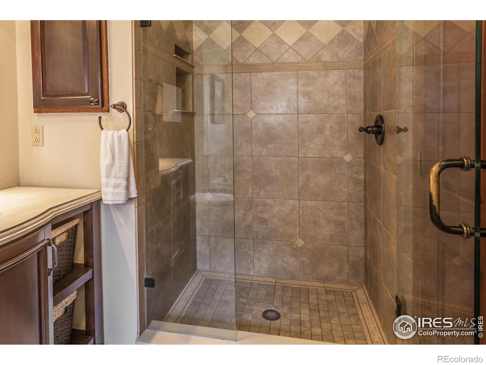 MLS Image #15 for 725  columbia road,fort collins, Colorado
