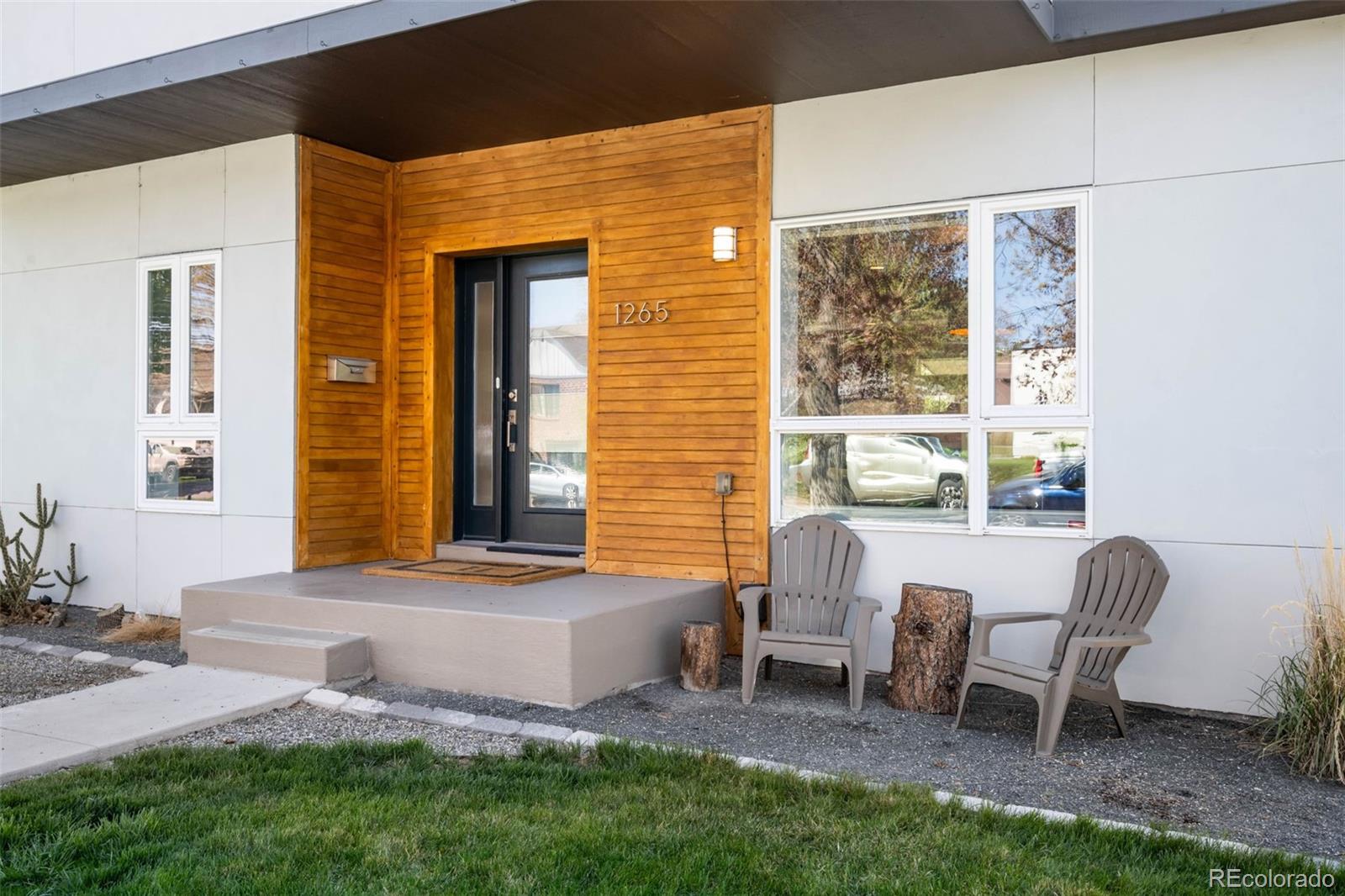 MLS Image #2 for 1265  niagara street,denver, Colorado
