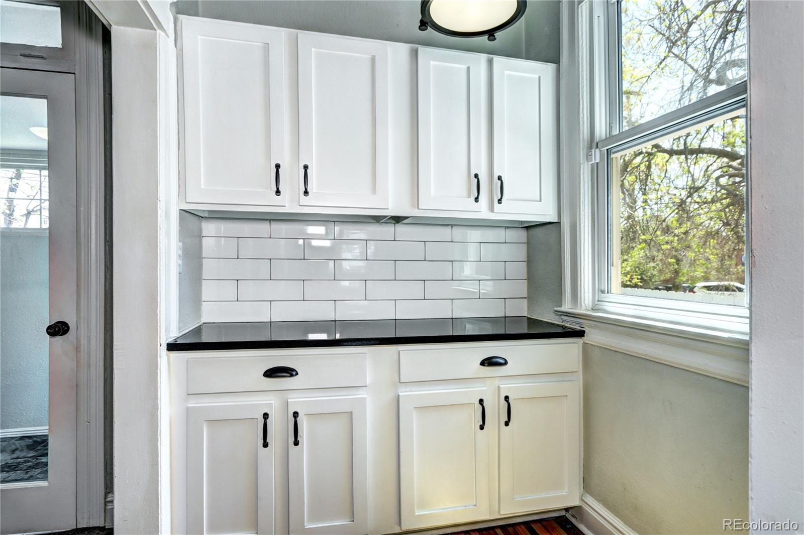 MLS Image #10 for 2 n pennsylvania street,denver, Colorado