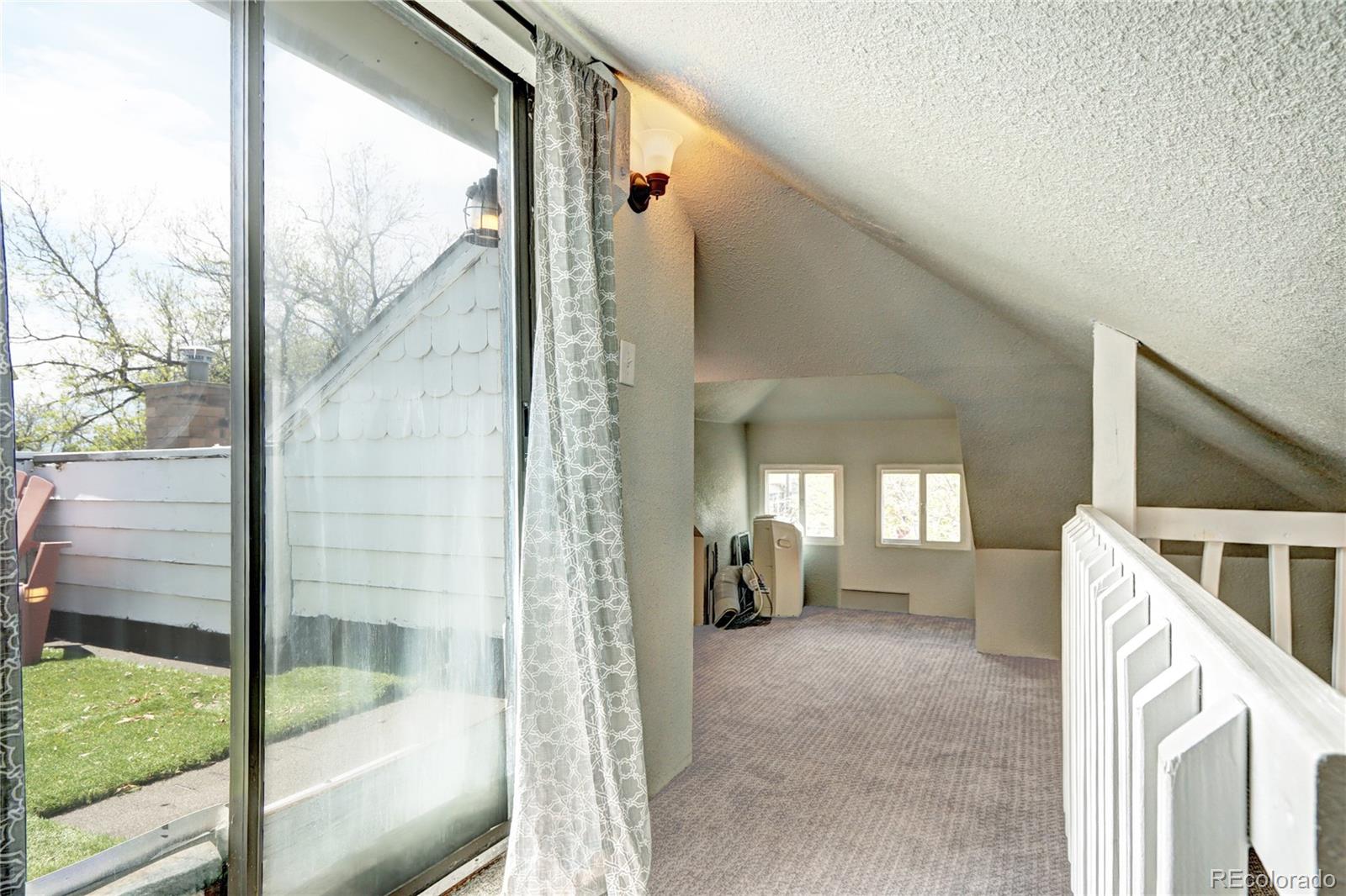 MLS Image #22 for 2 n pennsylvania street,denver, Colorado