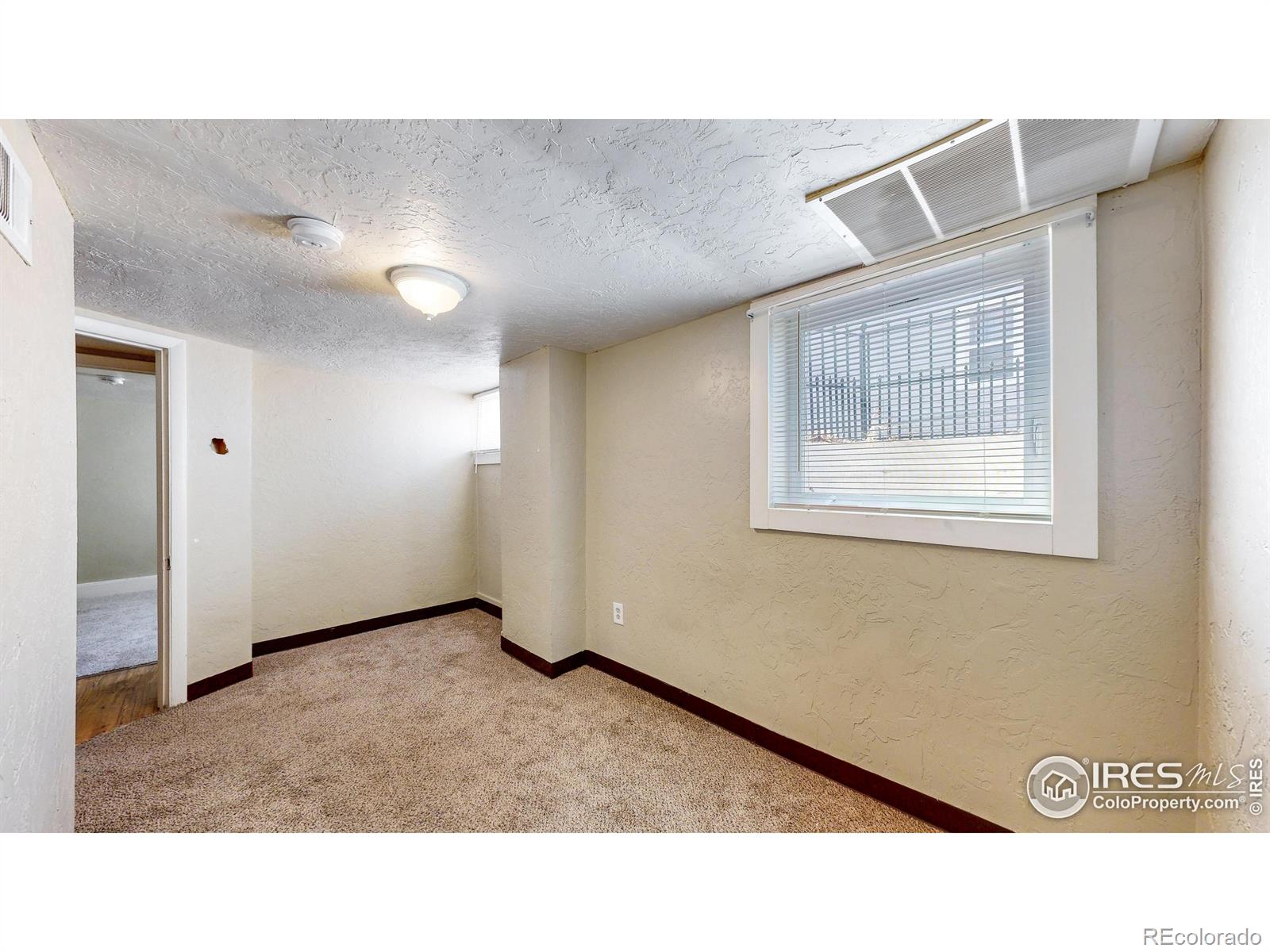 MLS Image #20 for 2009  9th avenue,greeley, Colorado