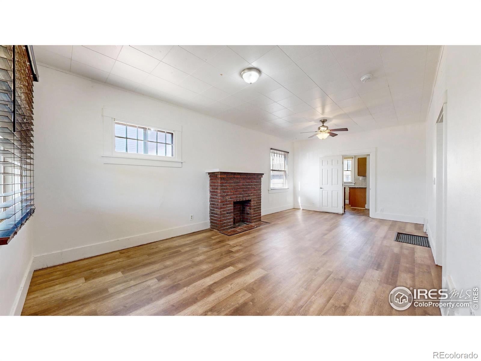 MLS Image #3 for 2009  9th avenue,greeley, Colorado