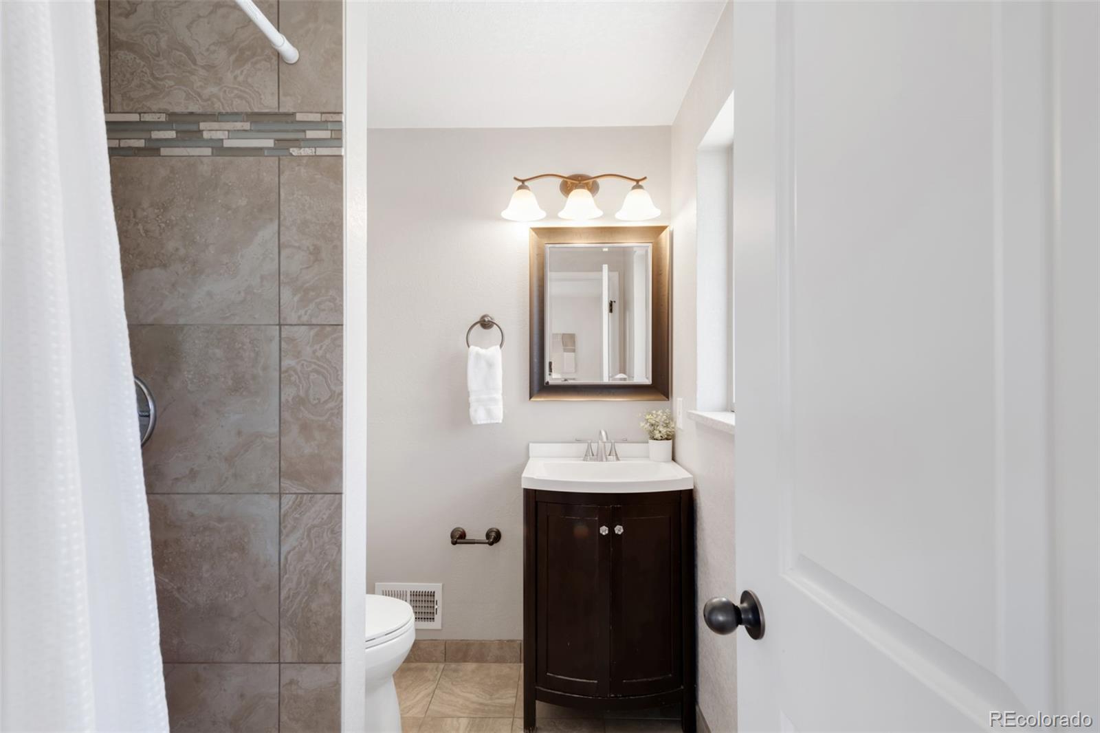 MLS Image #23 for 2756 e euclid avenue,centennial, Colorado