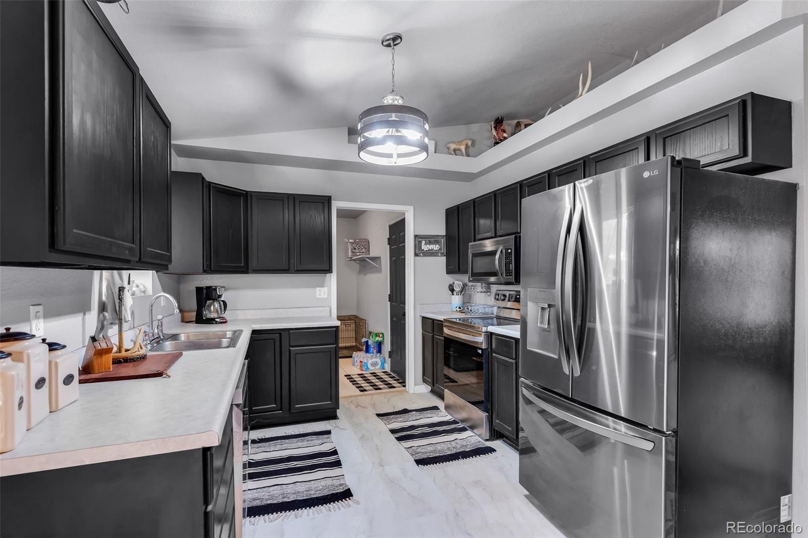 MLS Image #11 for 3569  county road 19 ,florence, Colorado