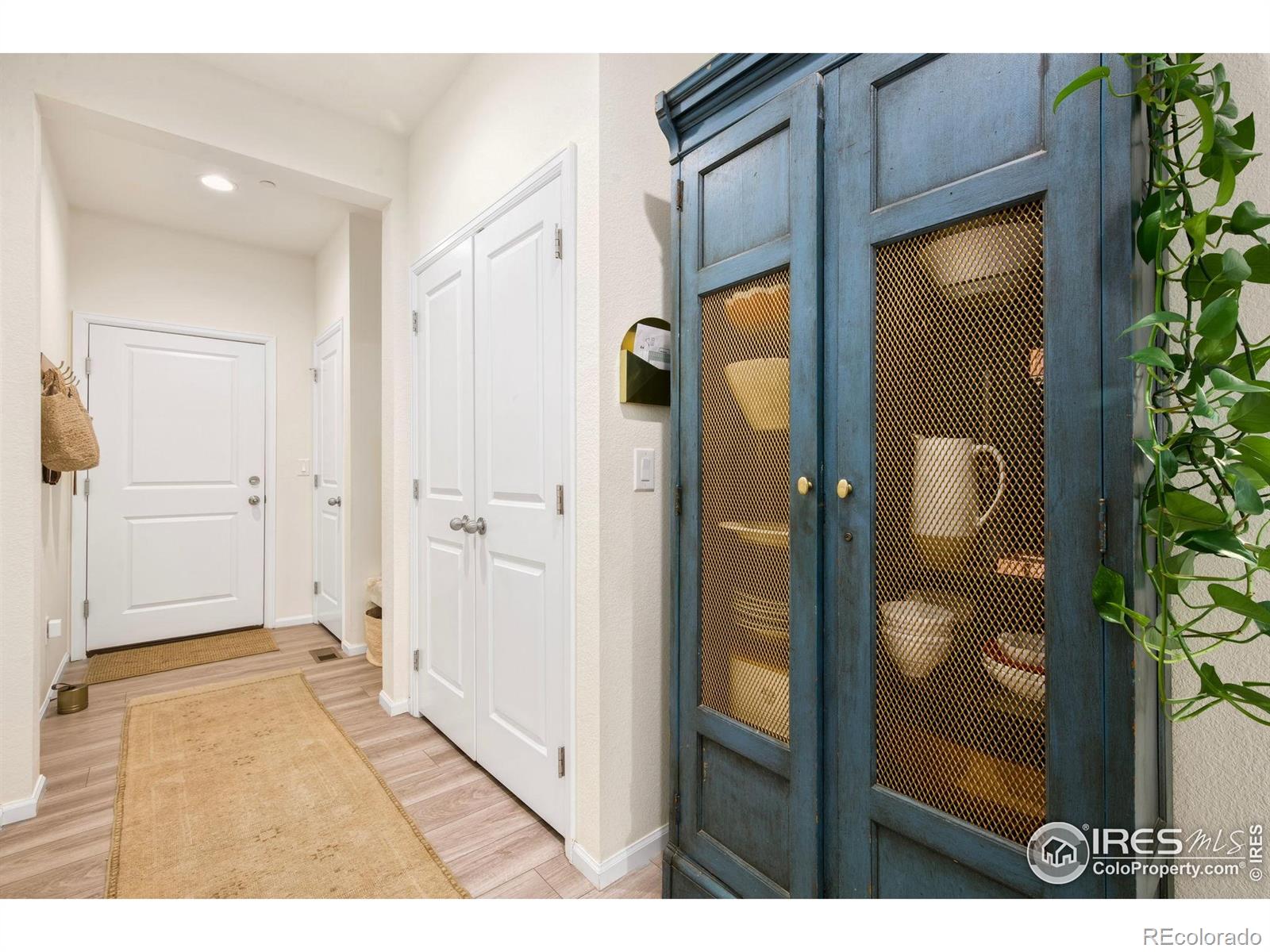 MLS Image #11 for 426  vicot way,fort collins, Colorado