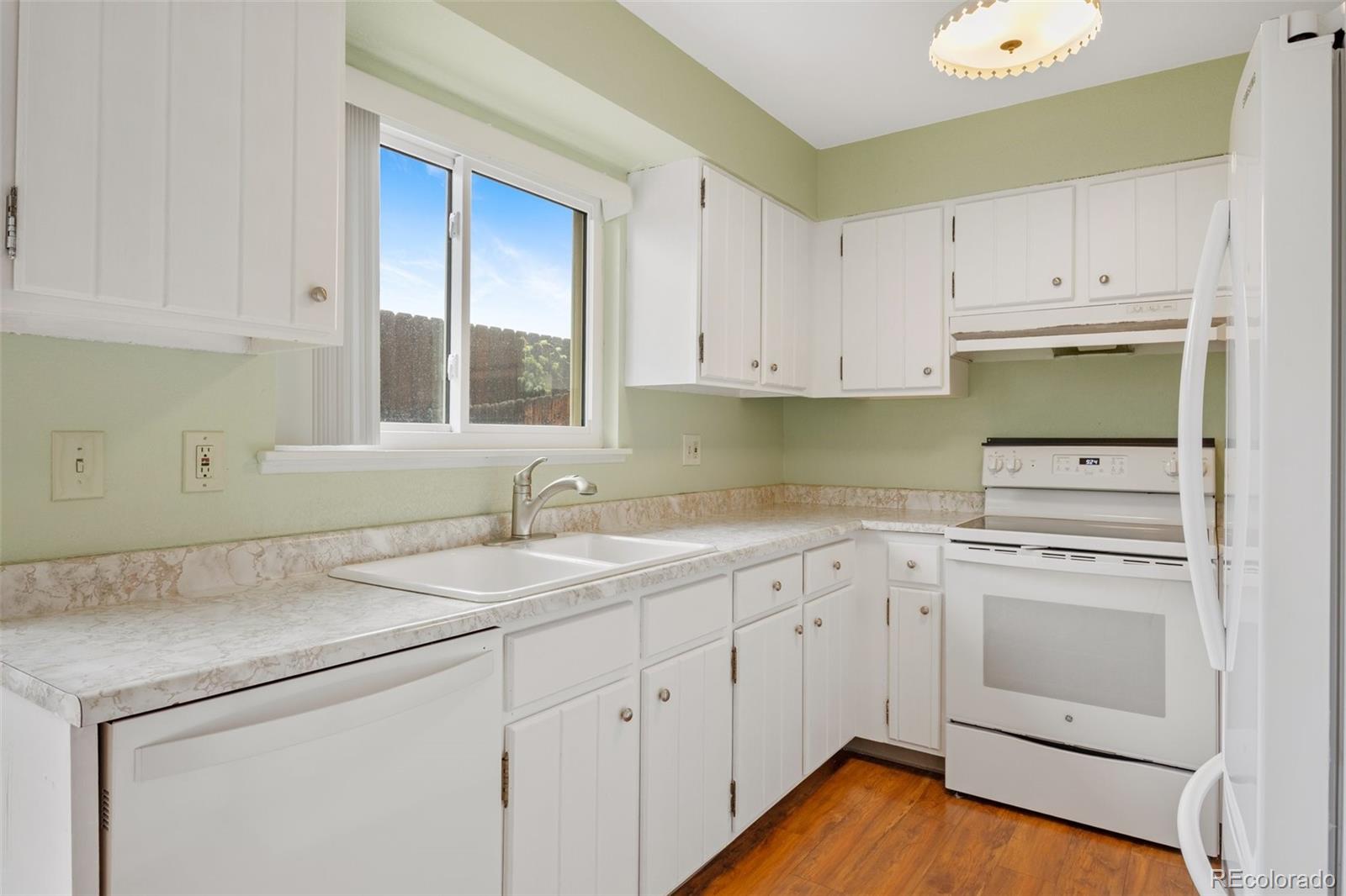MLS Image #6 for 6495 e happy canyon road,denver, Colorado