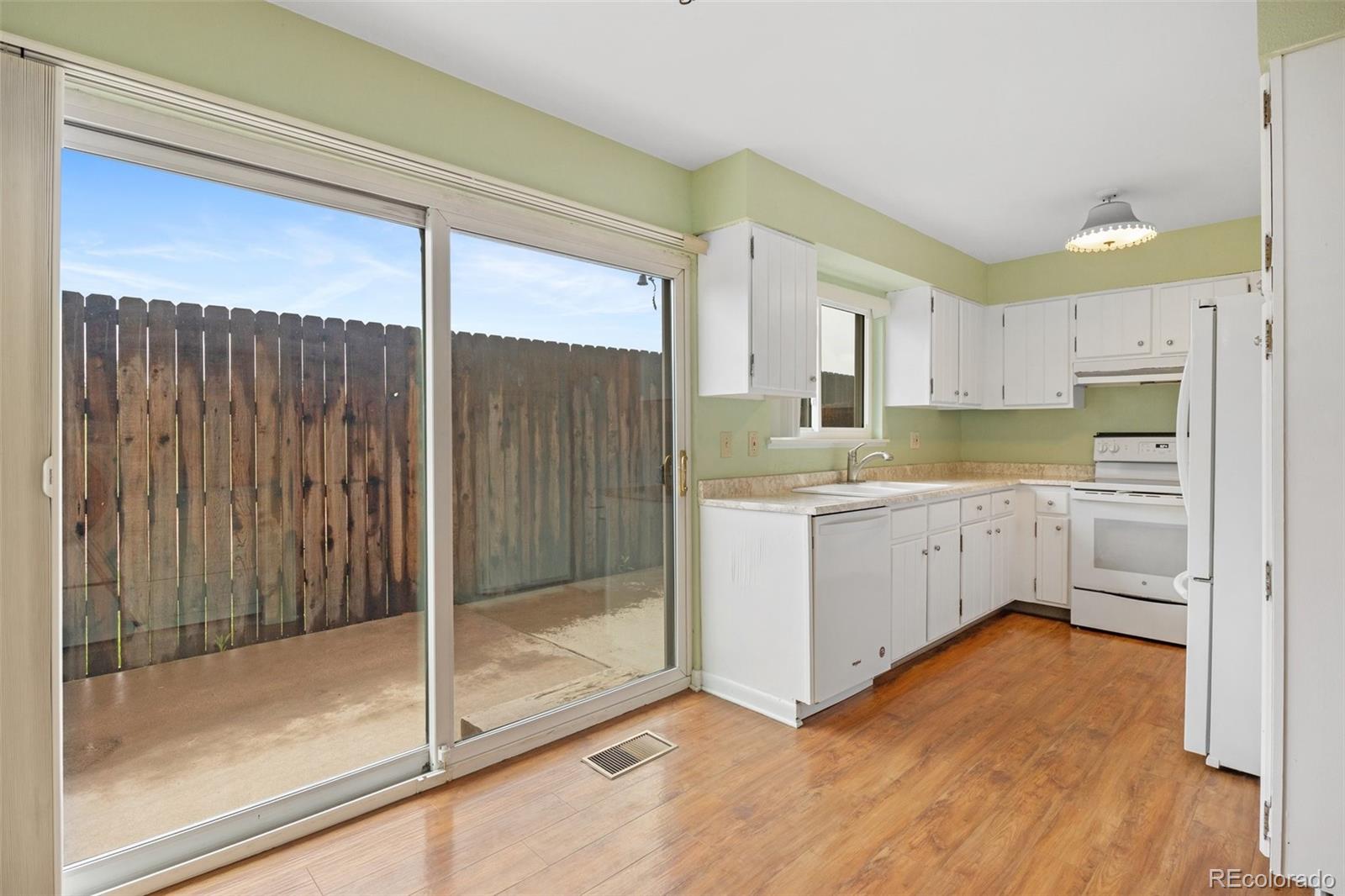 MLS Image #7 for 6495 e happy canyon road,denver, Colorado