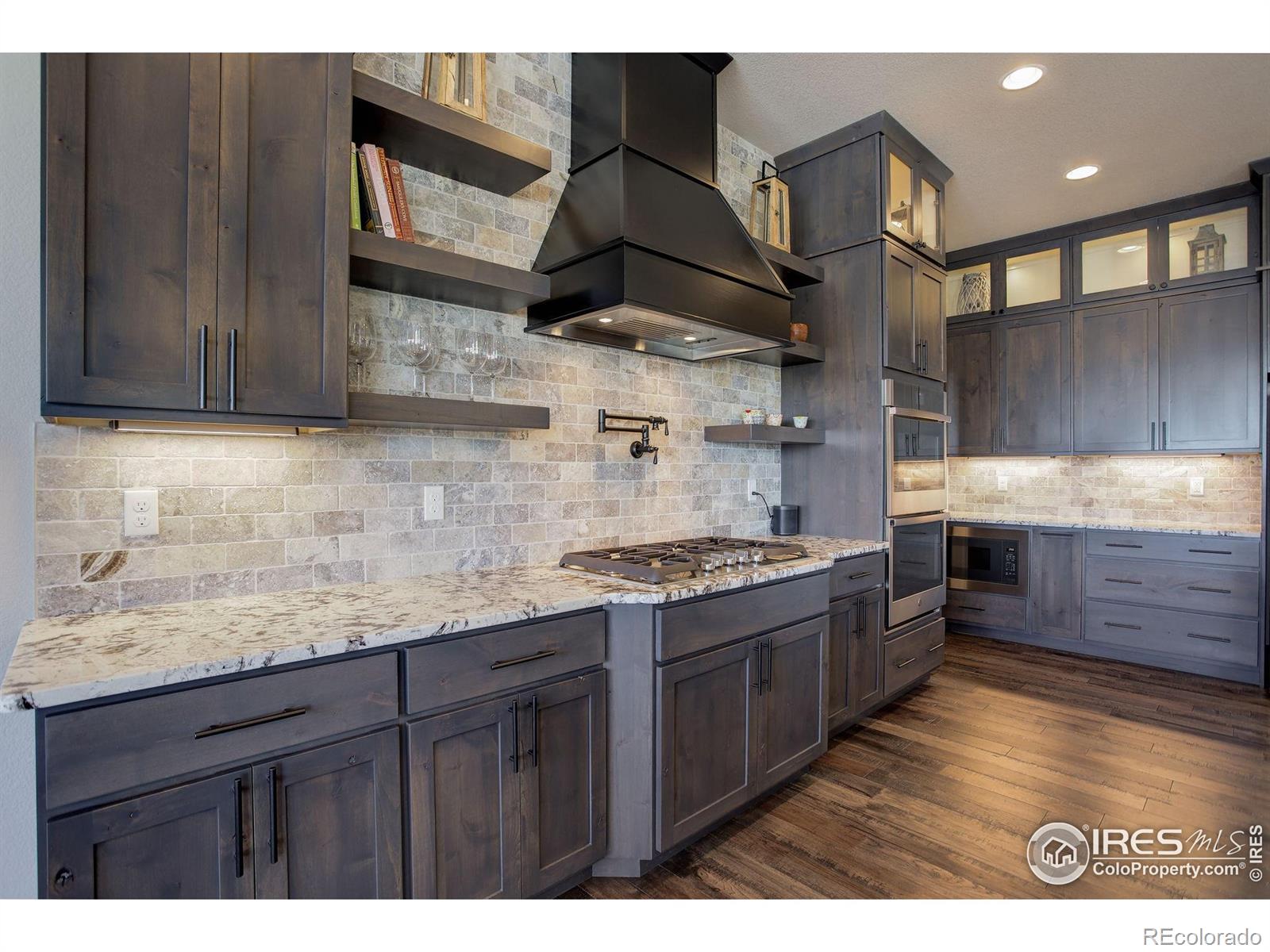 MLS Image #11 for 4821  hay wagon court,loveland, Colorado