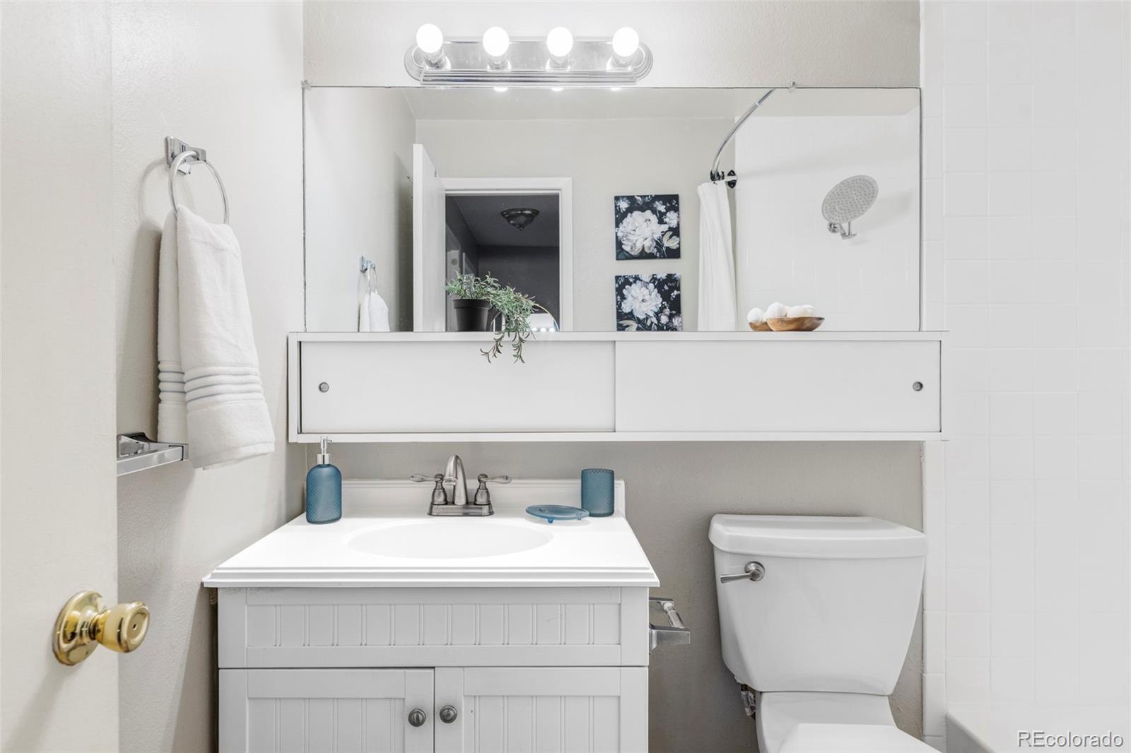 MLS Image #22 for 5300 e cherry creek south drive,denver, Colorado