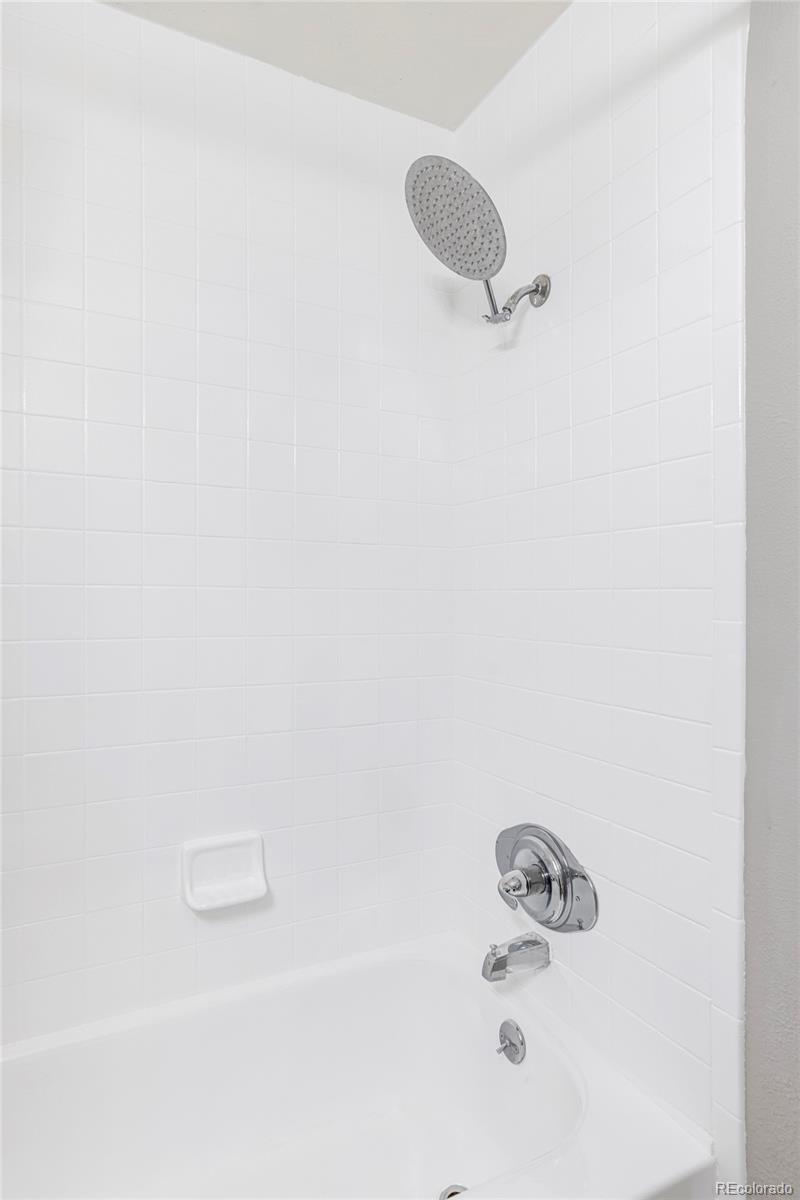 MLS Image #23 for 5300 e cherry creek south drive,denver, Colorado