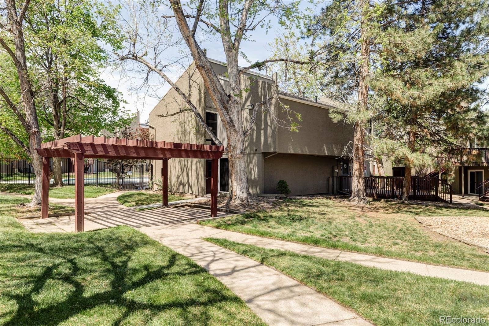MLS Image #29 for 5300 e cherry creek south drive,denver, Colorado