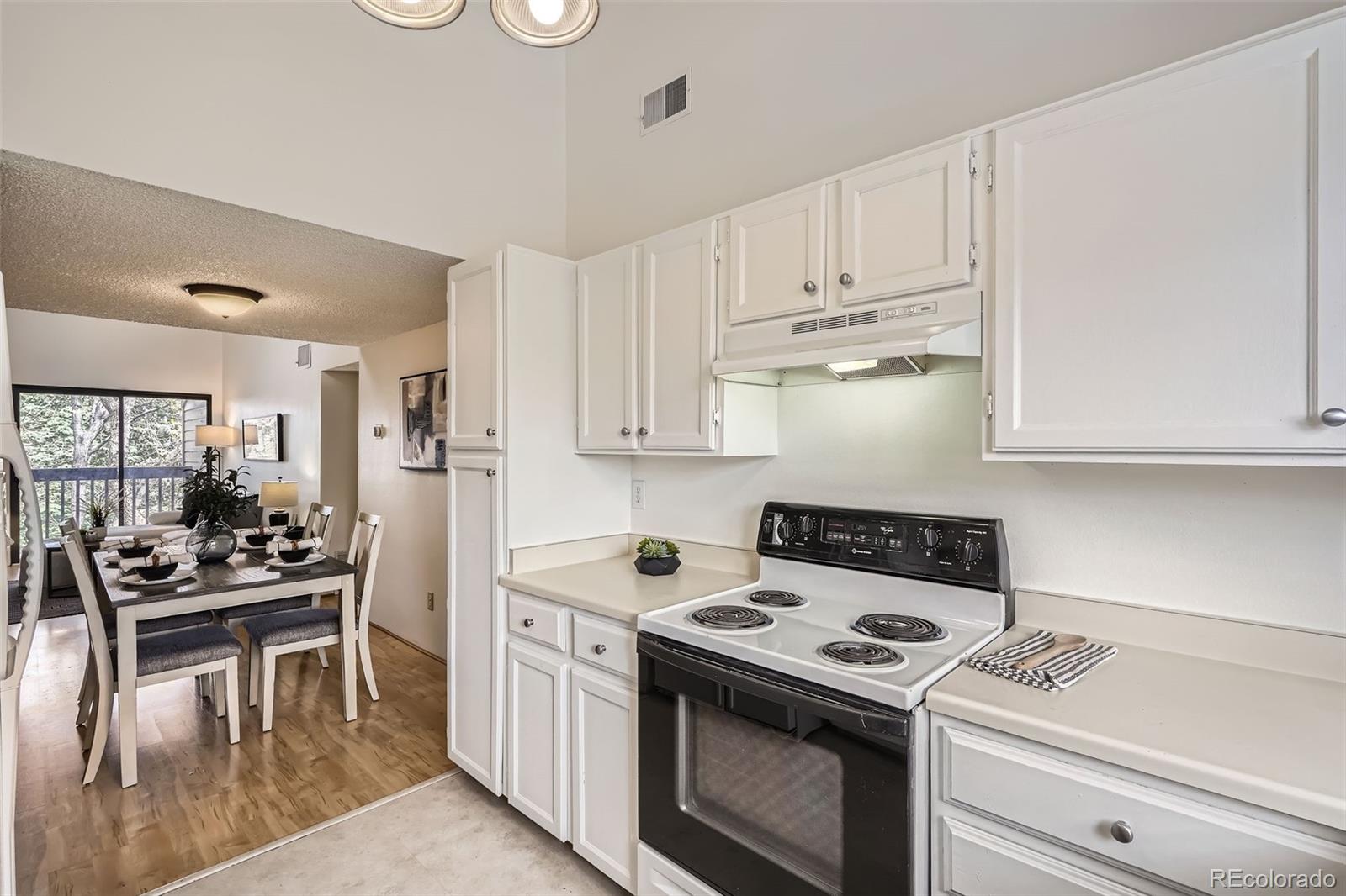 MLS Image #5 for 324  wright street,lakewood, Colorado