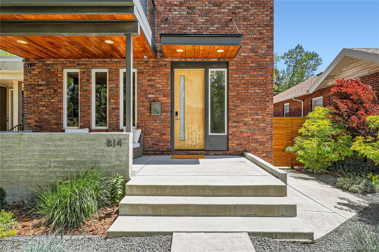 MLS Image #22 for 814 s high street,denver, Colorado